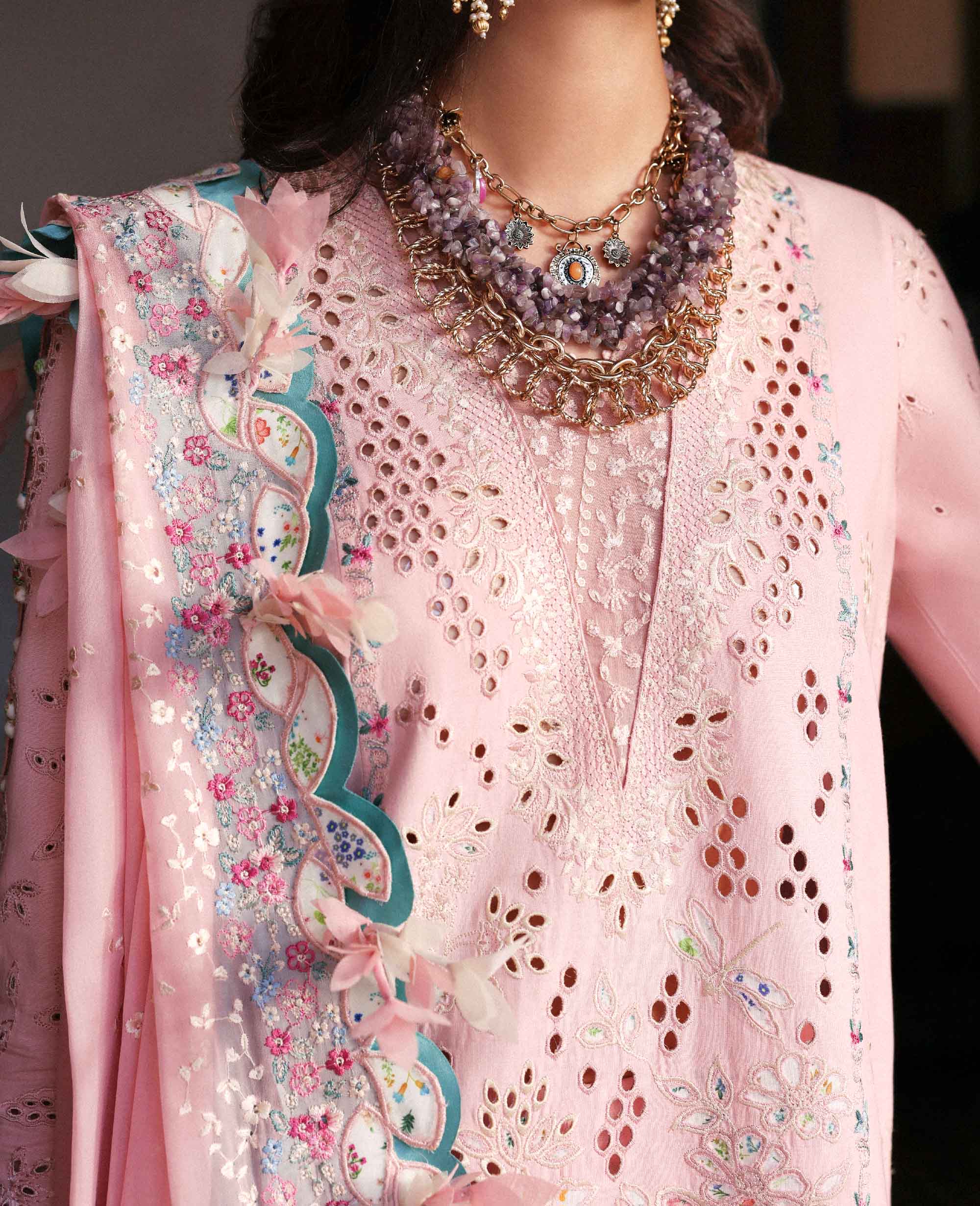 Republic Reine Eid Luxury Lawn – Cecelia
