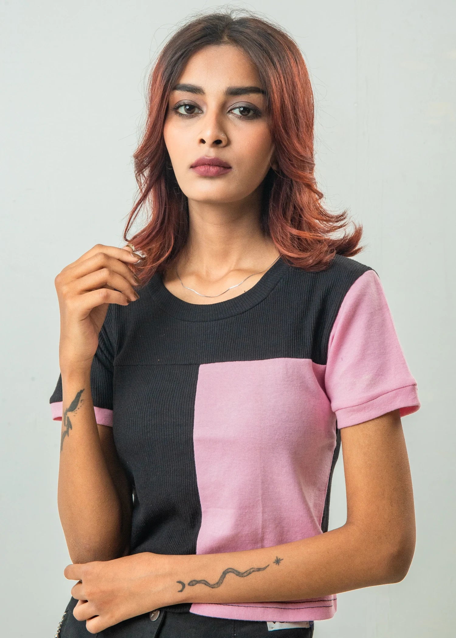 jersey knit Top in Baby pink, black