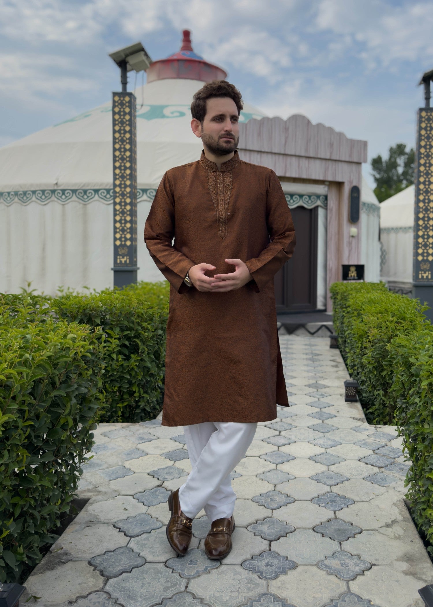 traditional jamawar Kurta in Hazelwood brown