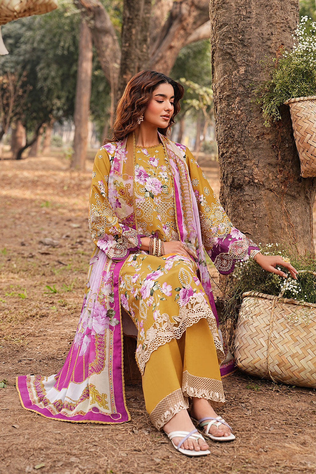 Dhanak Lawn – DH-110