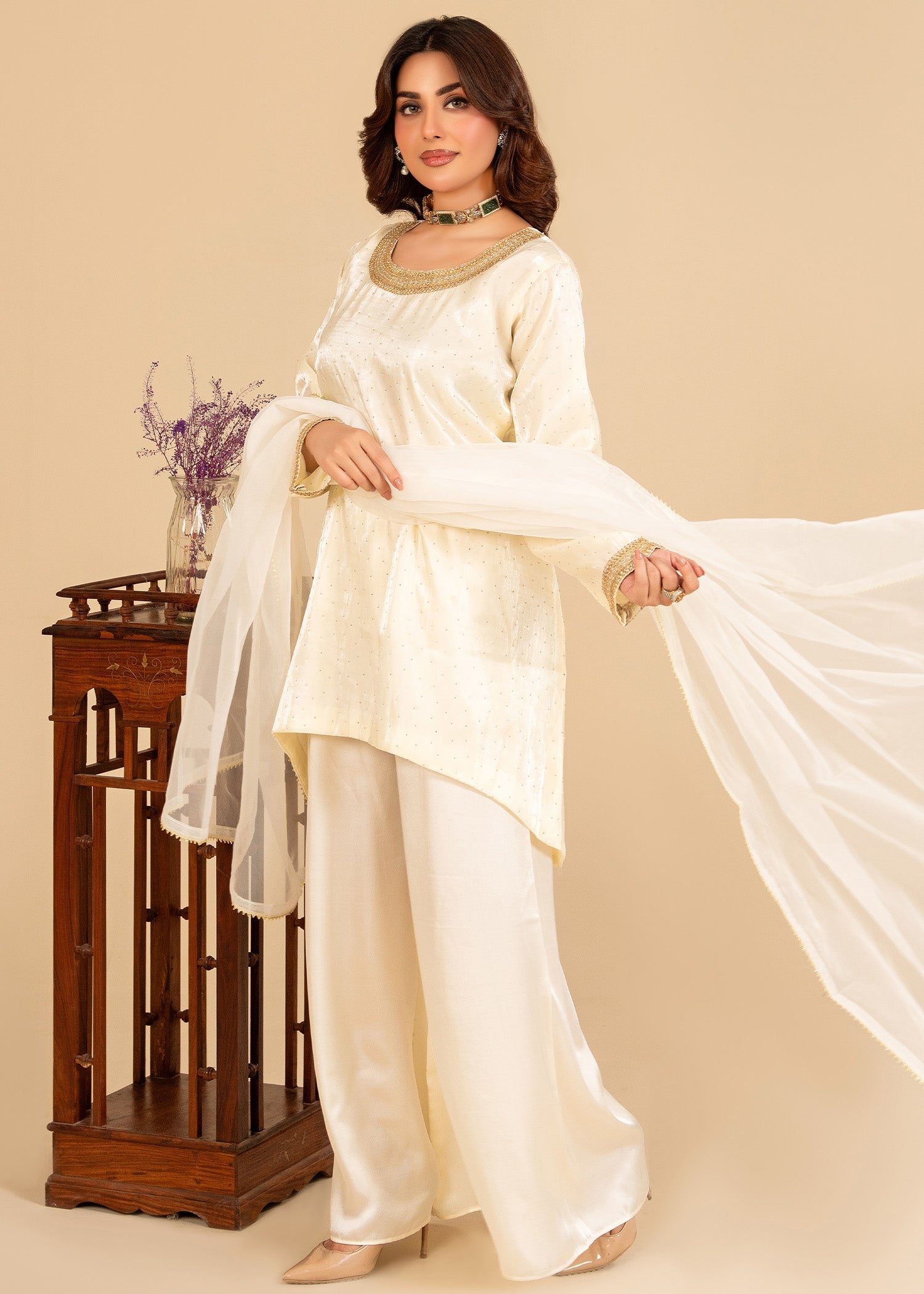 zari organza Short Frock in Off-white