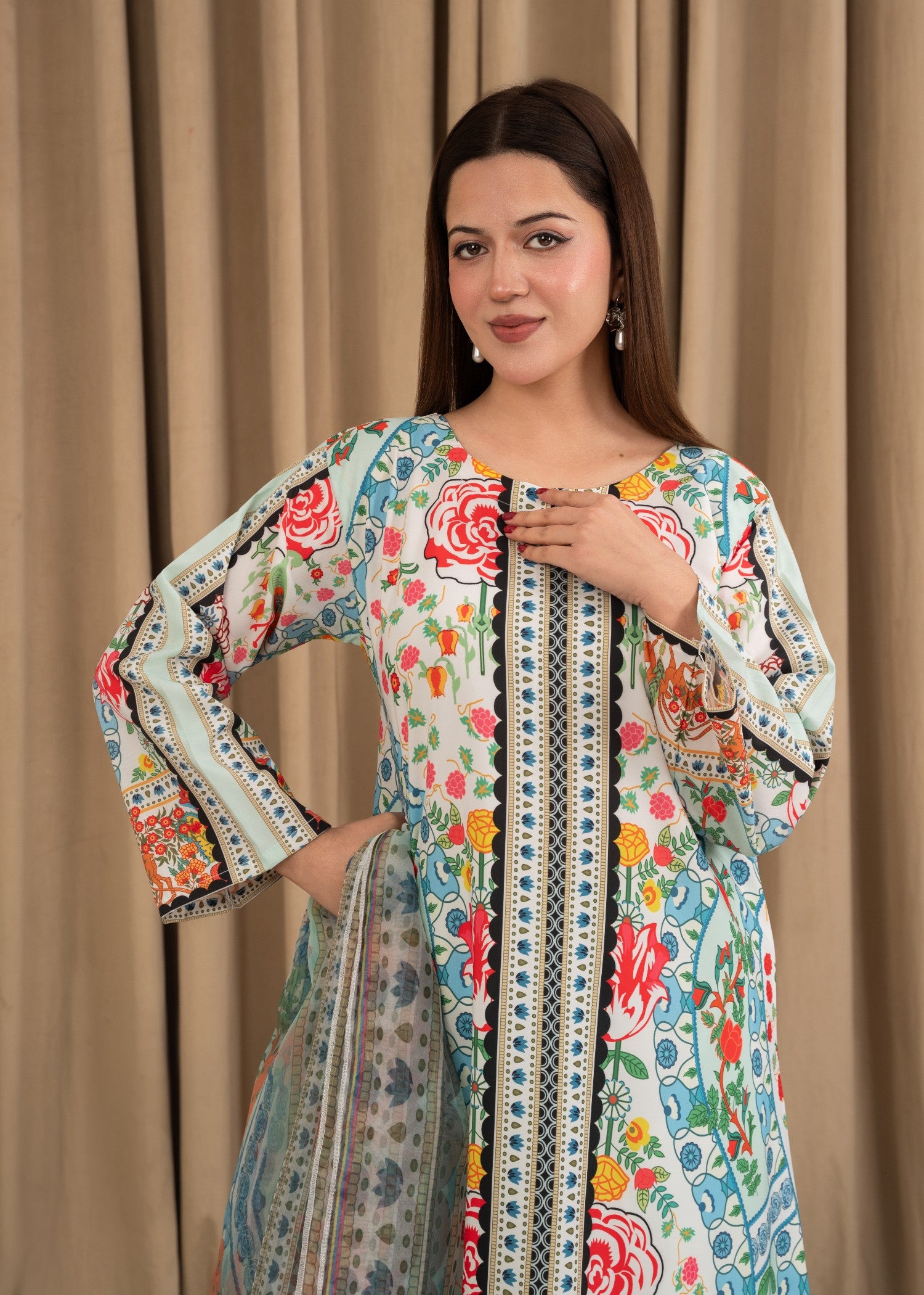 silk crepe Kurta Set in White