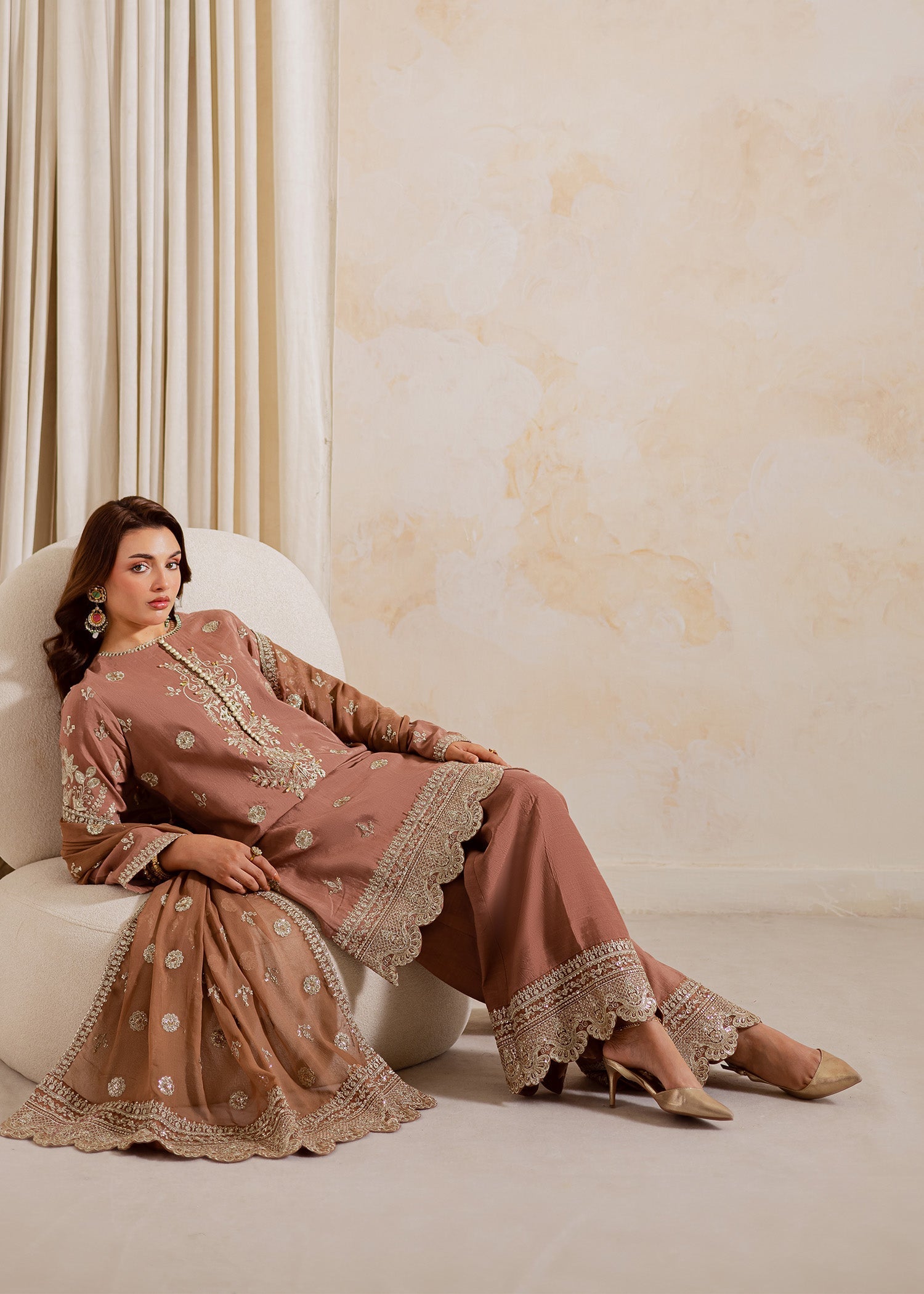 medium silk Kurta Set in Brown