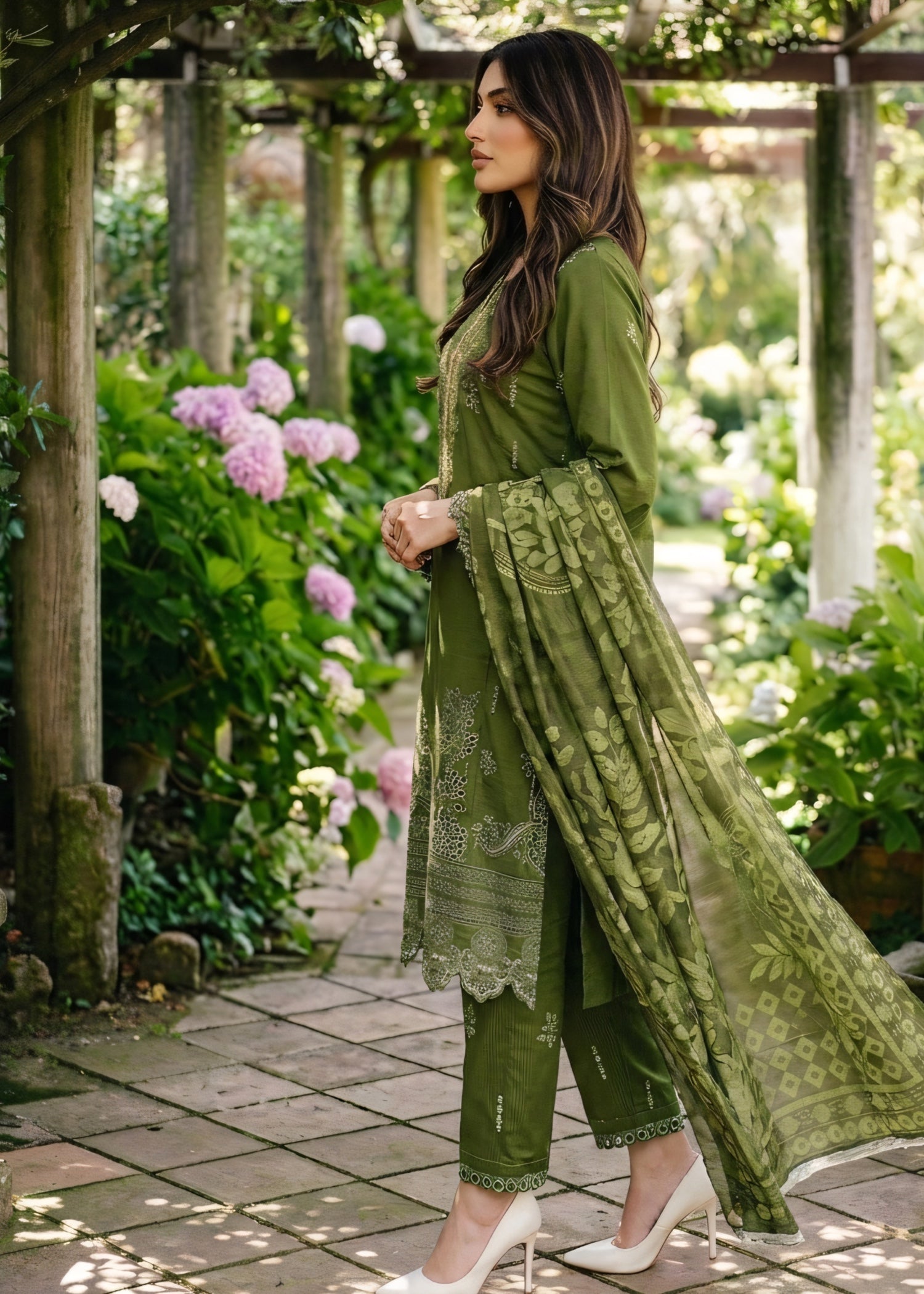 chikankari cotton Kurta Set in Olive green