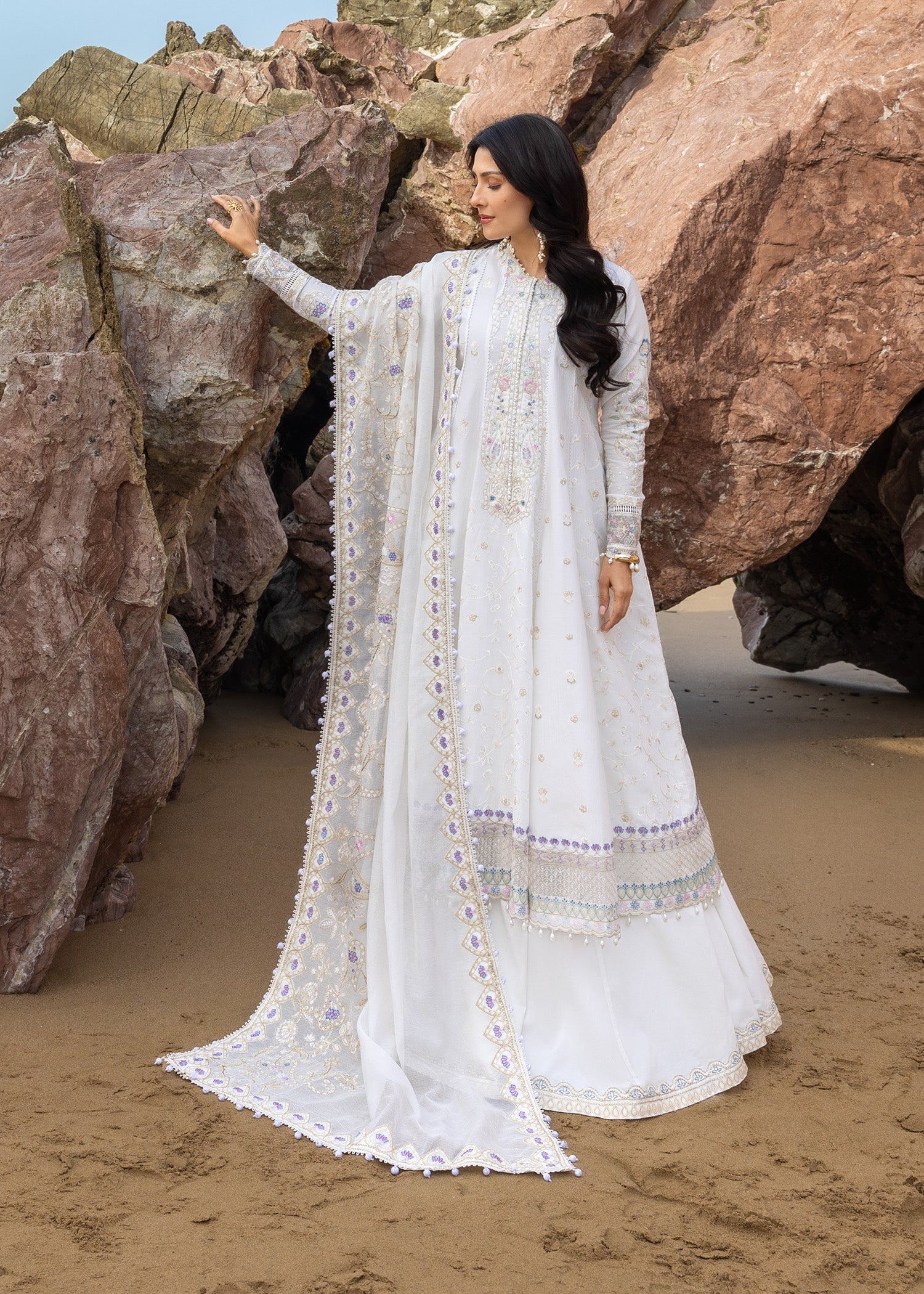 Festive Luxury Lawn – Noor