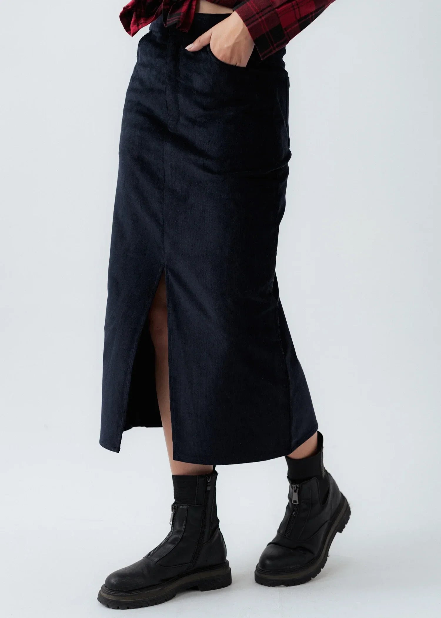 corduroy Skirt in Black