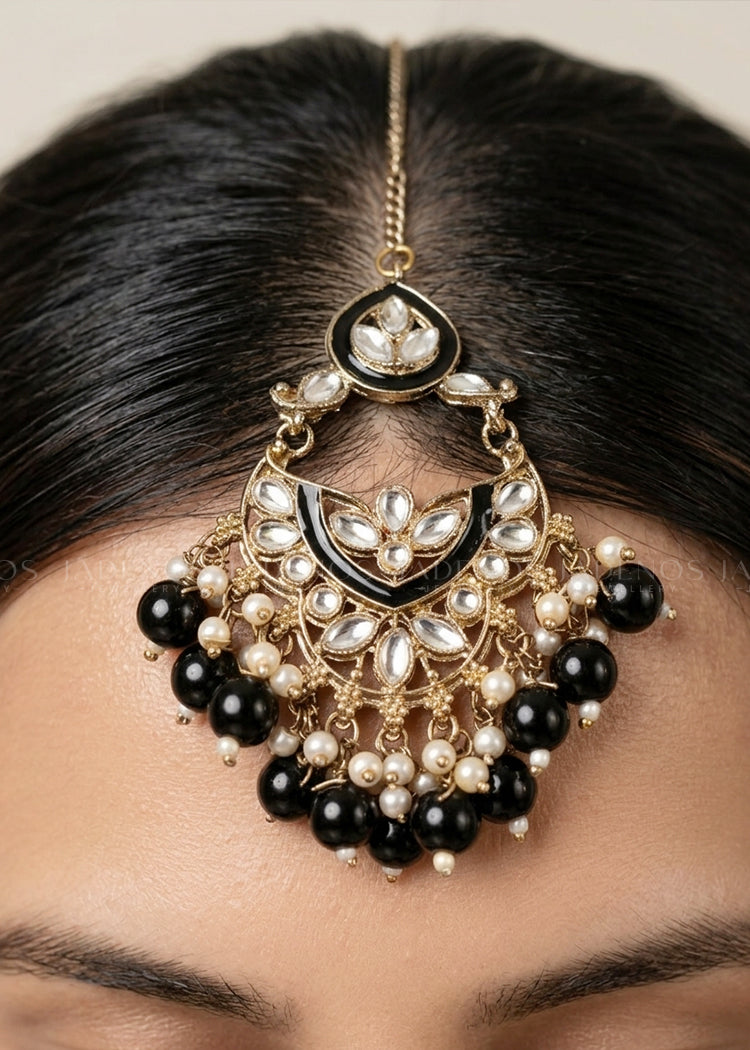 Jewelry Set in Black Color by - Trendy Women Jewelry Set ZDO2632