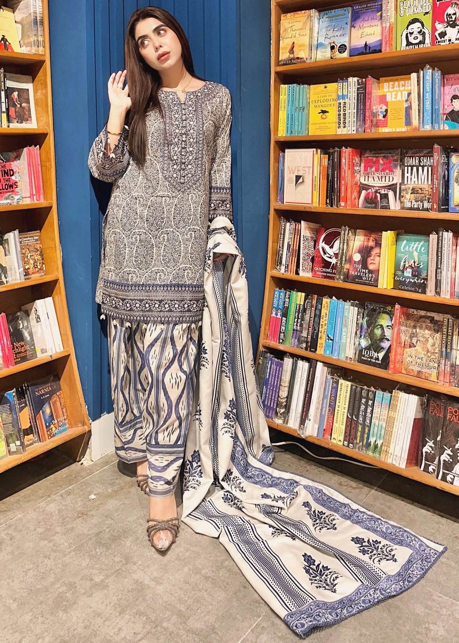 khaddar Kurta Set in Blue, beige
