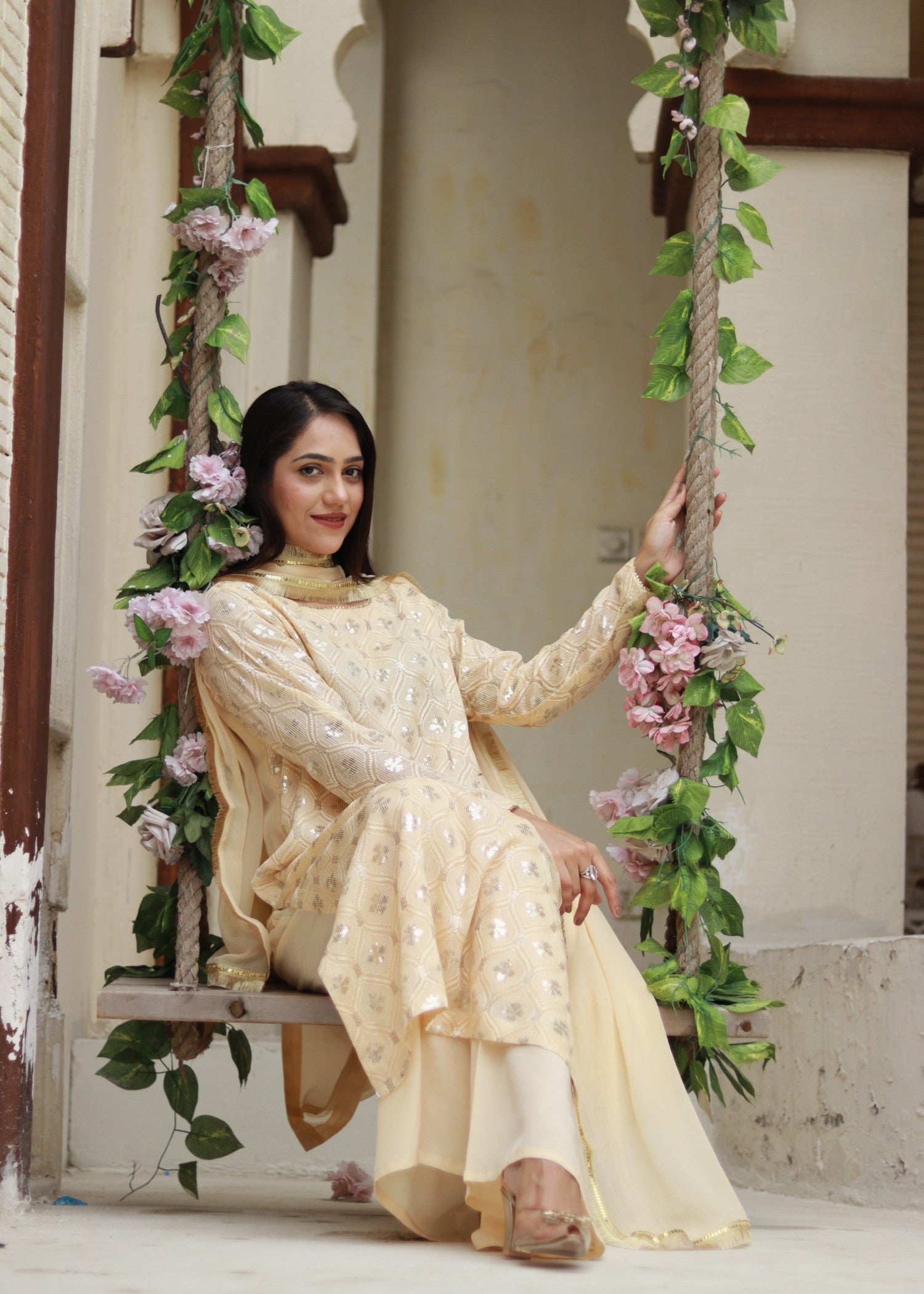 bemberg crinkle chiffon Kurta Set in Lemon chiffon