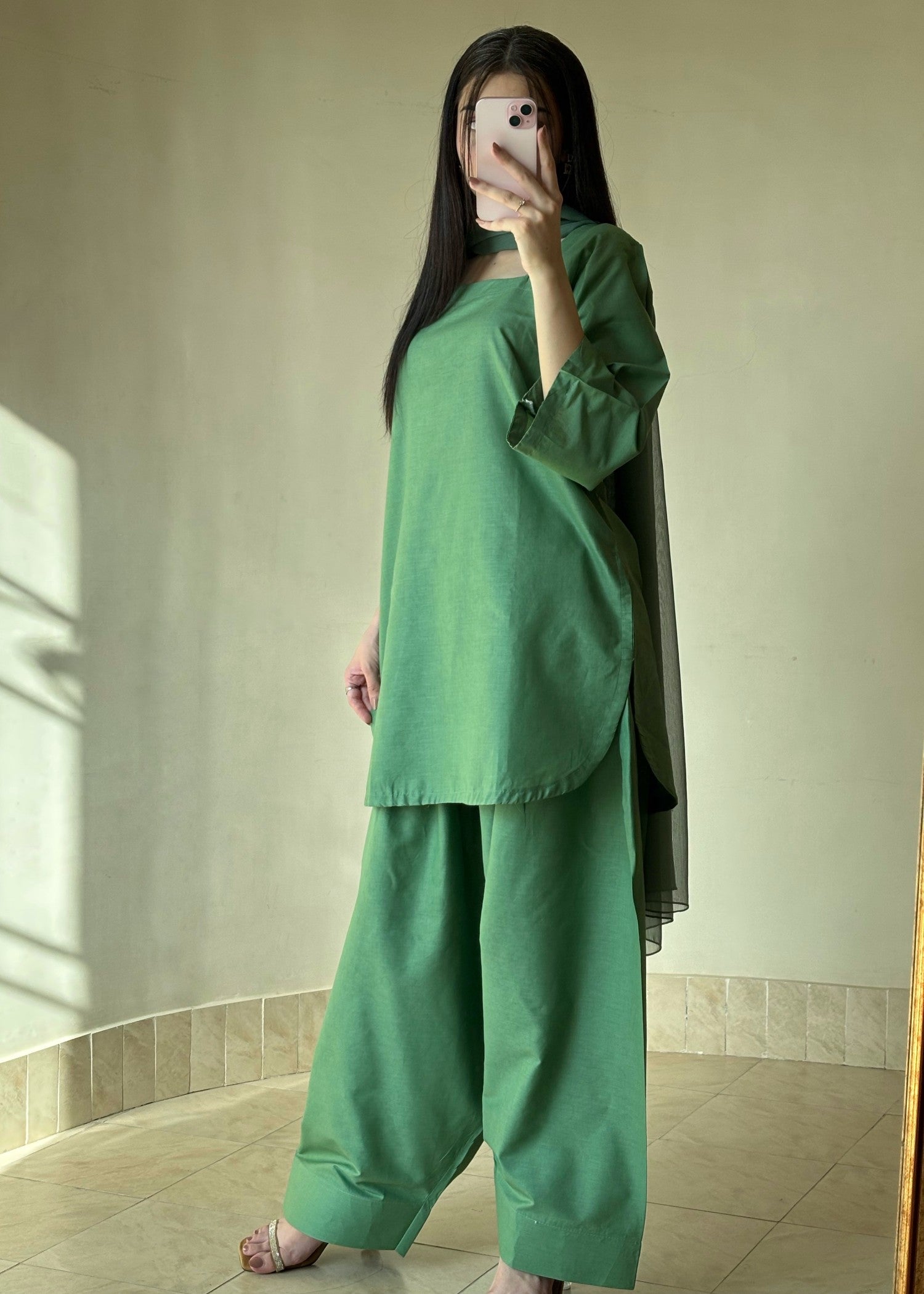 lawn Kurta Set in Pistachio green