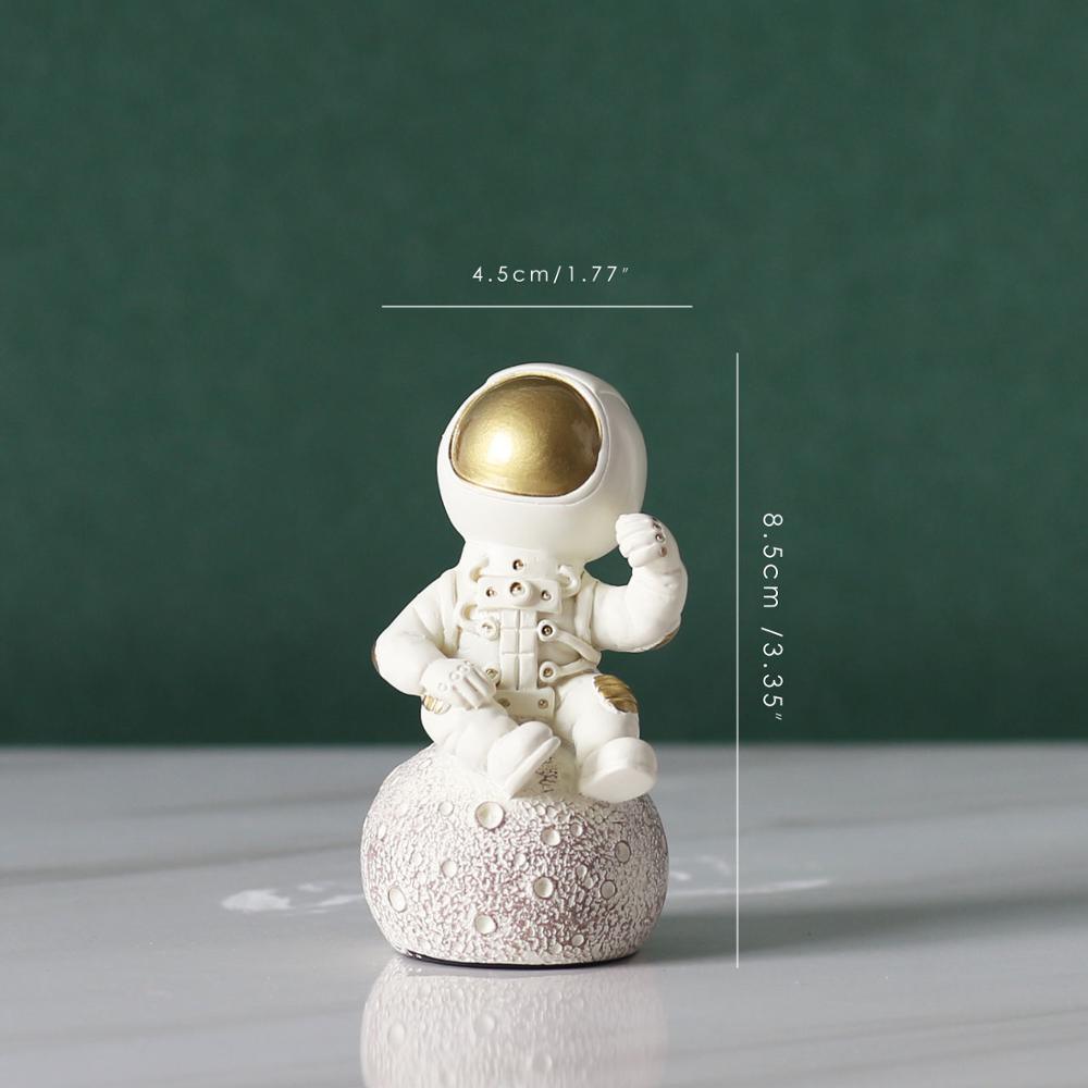 Astronaut Ornaments Decorate Indoor Ornaments