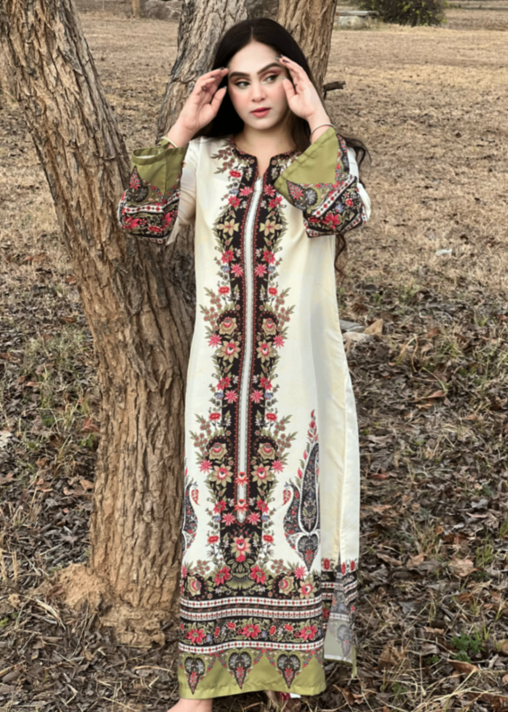 grip Kaftan in Champagne