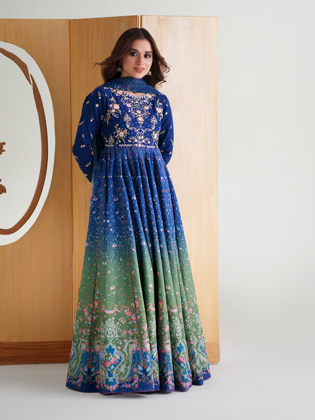 Amour Luxury Lawn – 189-A