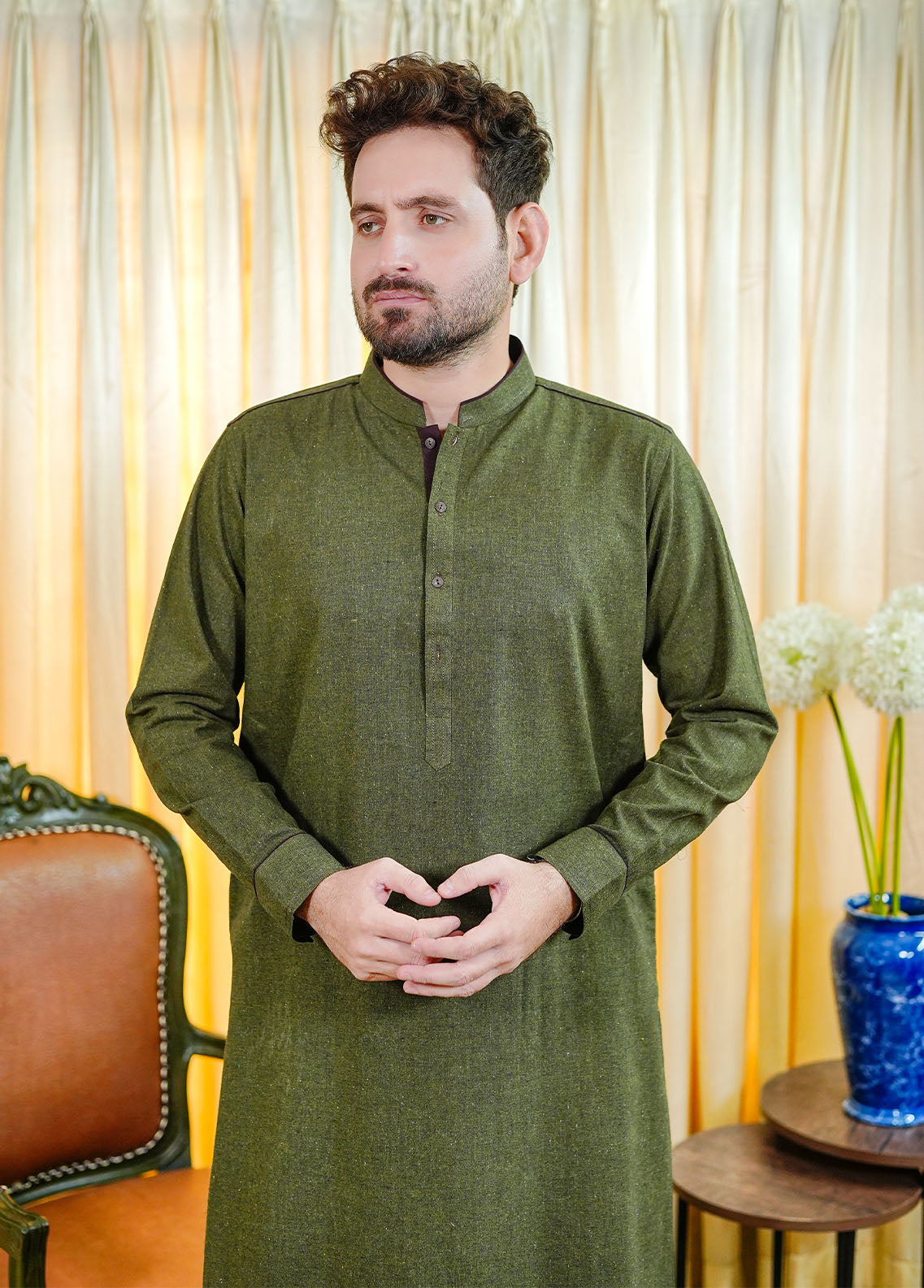 woolen karandi Shalwar Kameez in Green