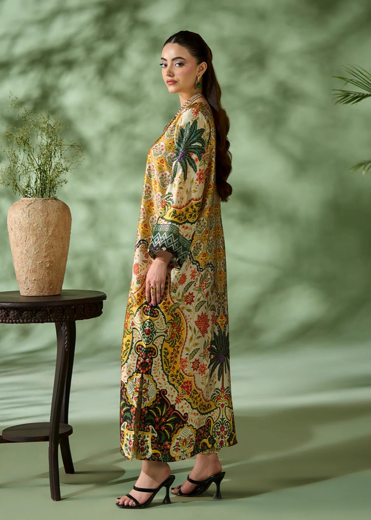 silk Kaftan in Mellow yellow