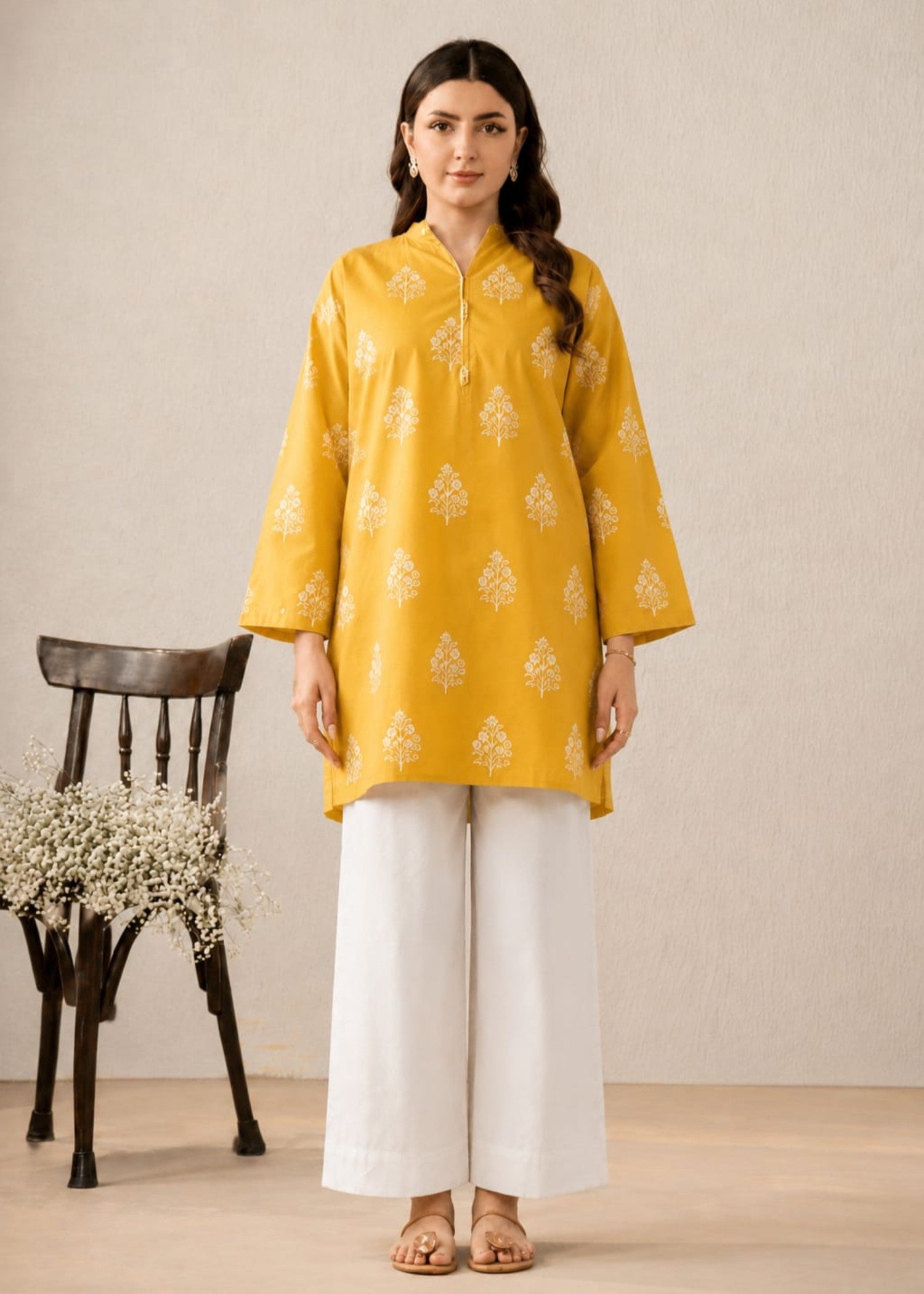 lawn cotton Kurta Set in White, mustard