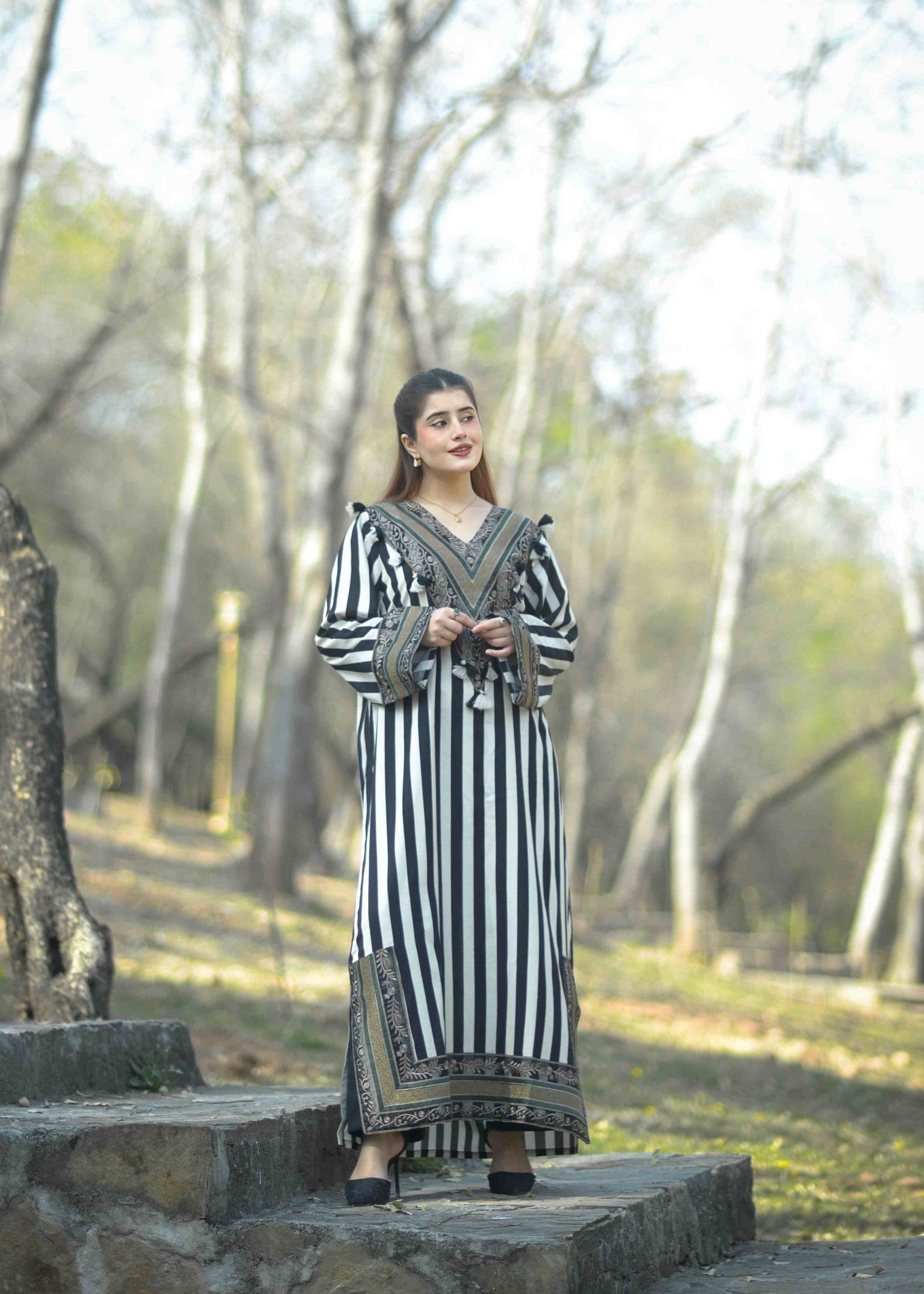cotton Kaftan in White, black