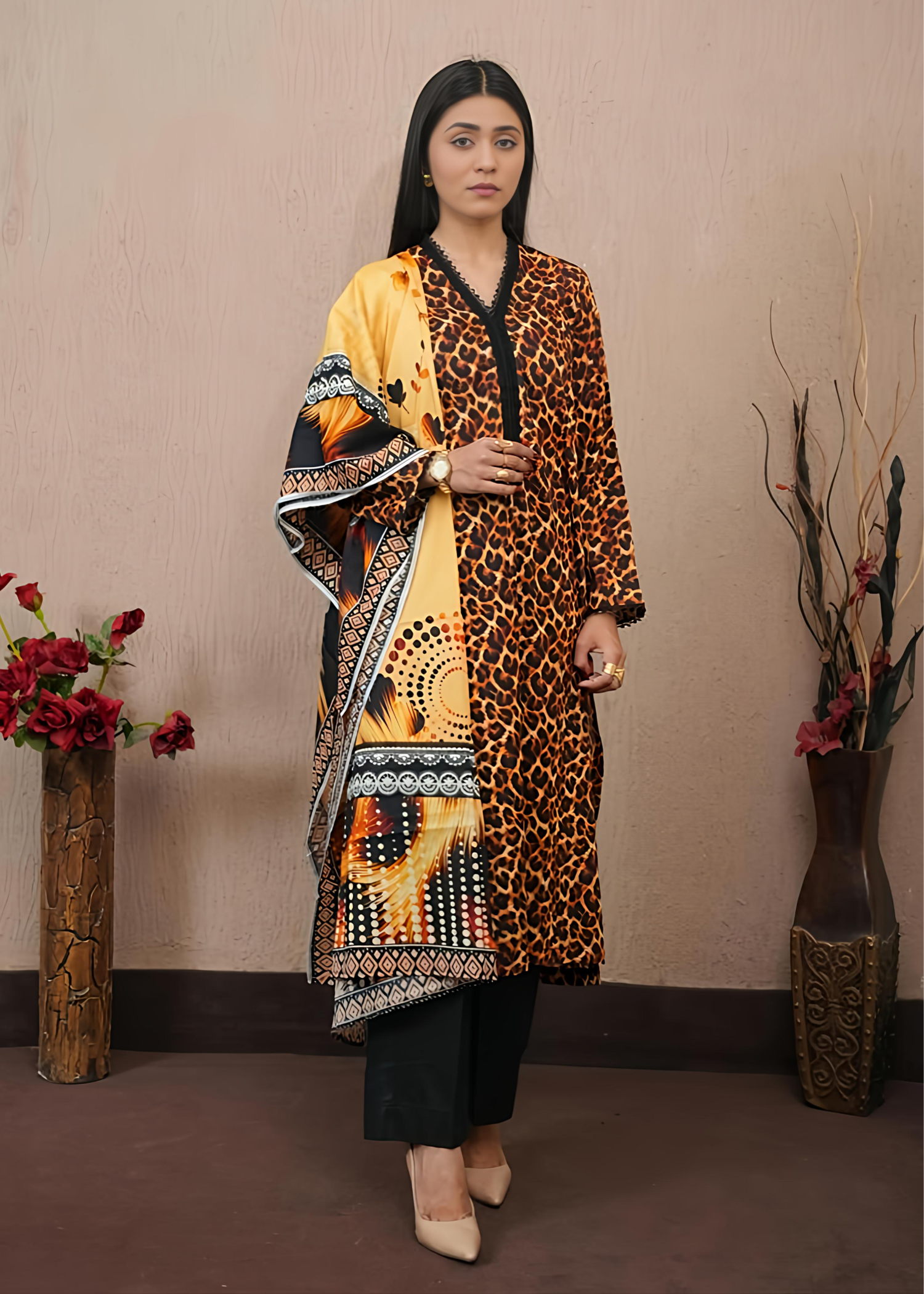 lawn Kurta Set in Black, brown