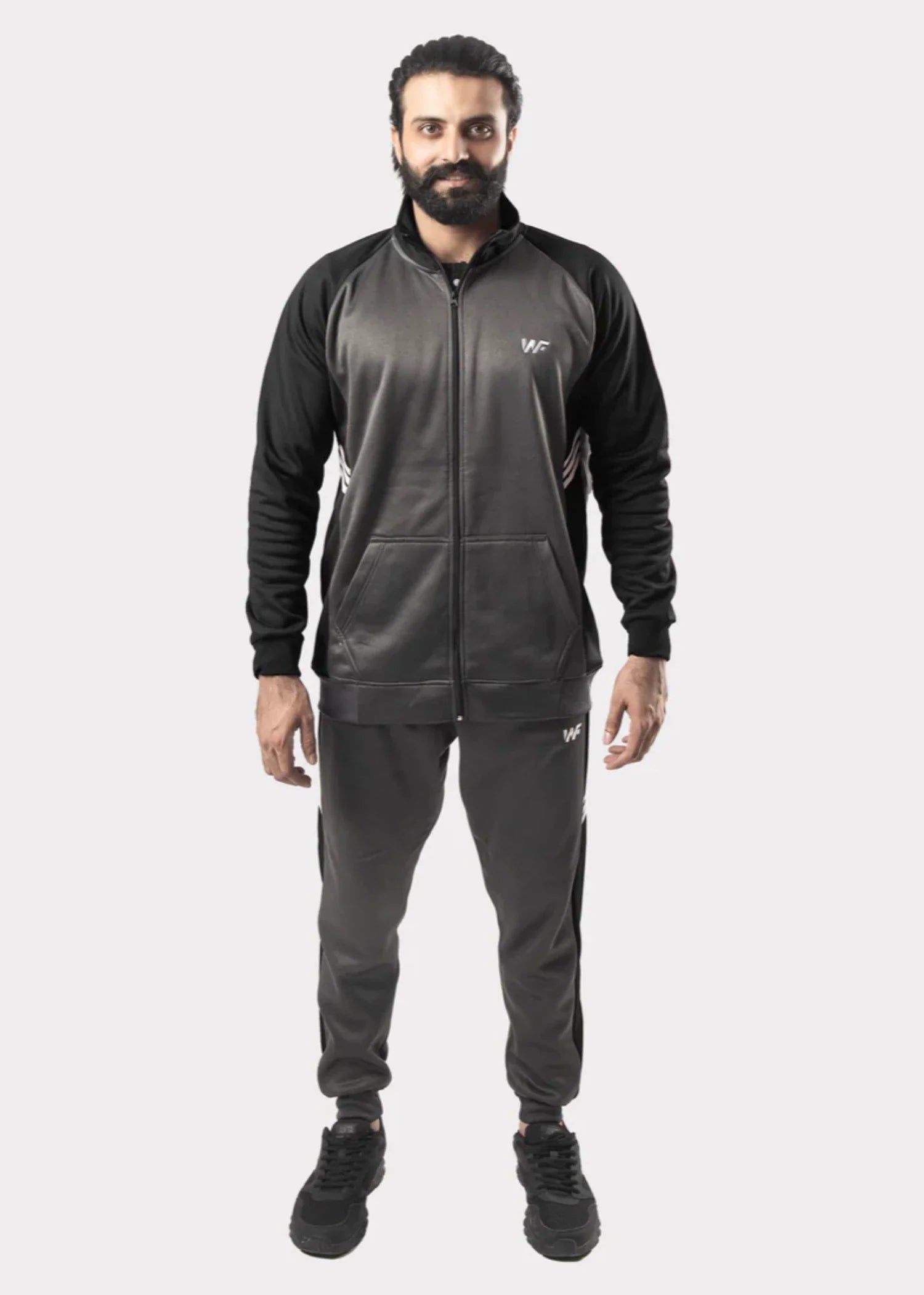 fleece Tracksuit in Black, charcoal black
