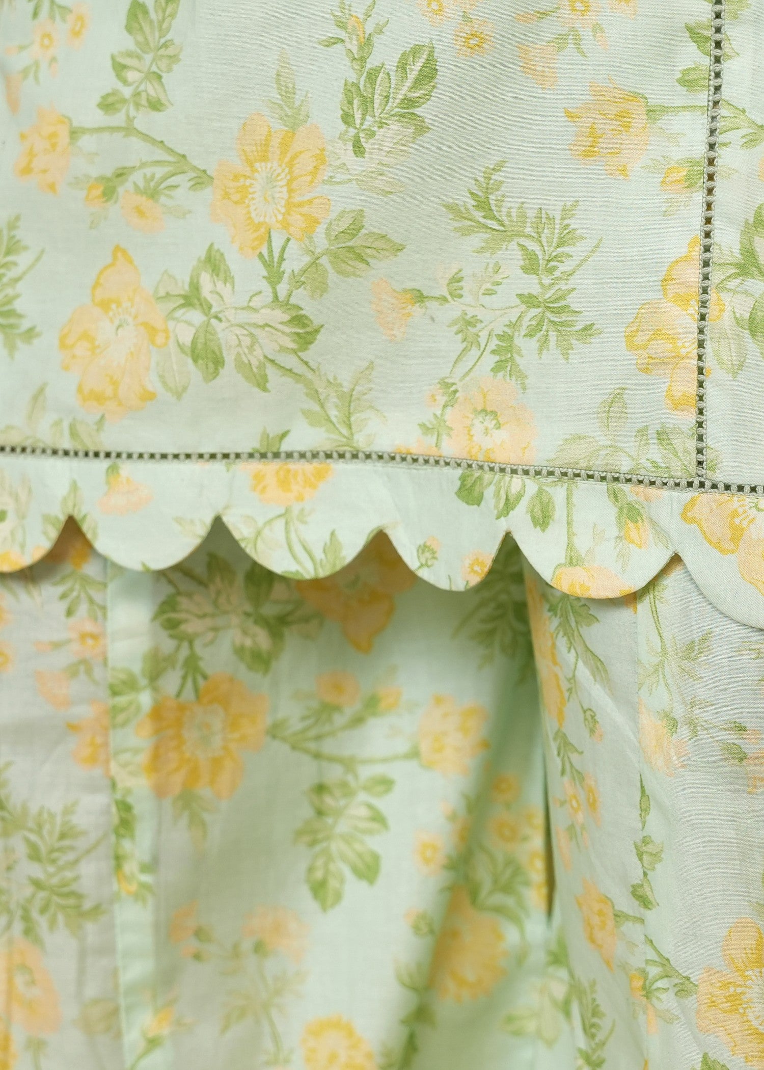cambric Kurta Set in Pistachio green