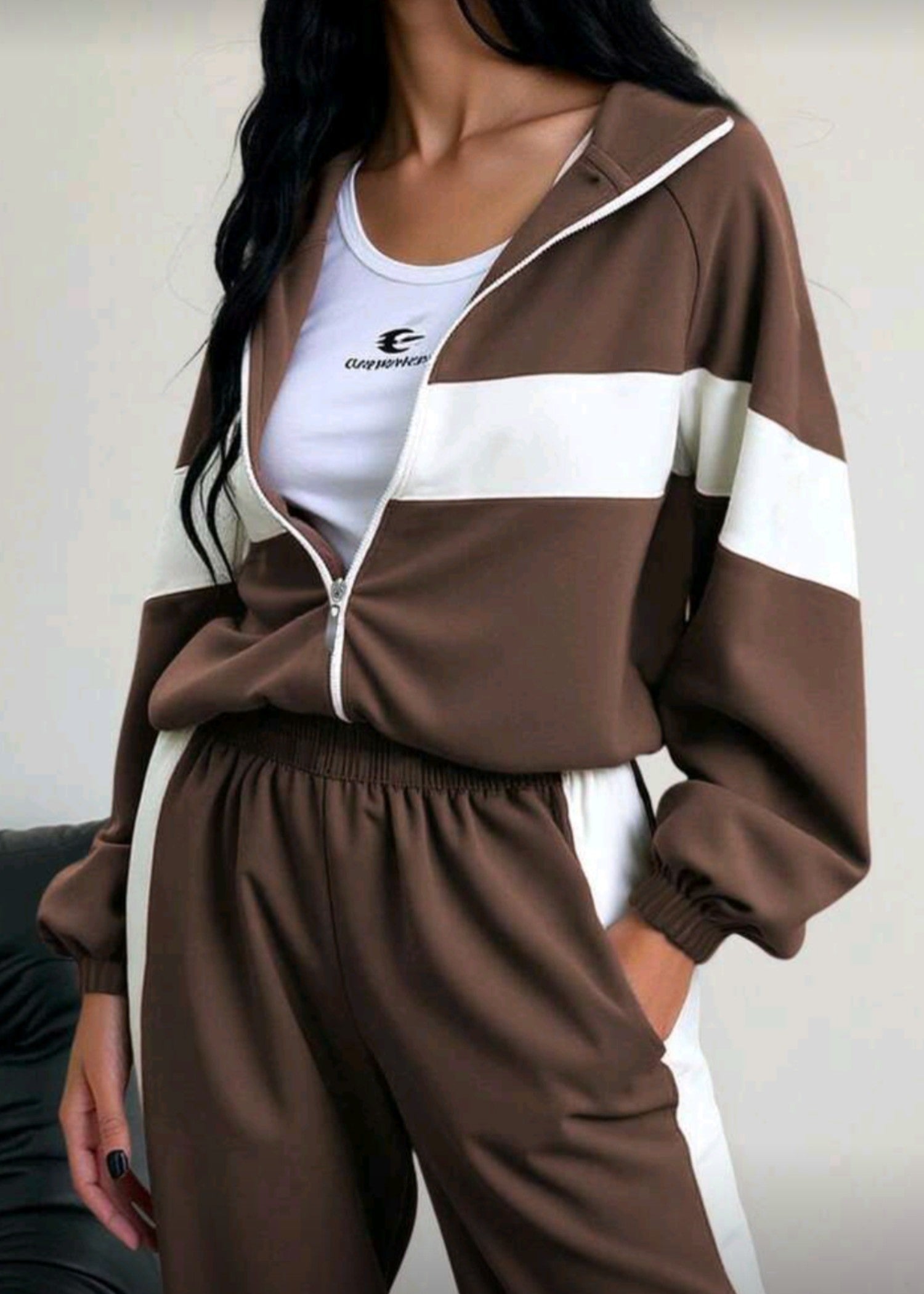 polyester Tracksuit in Walnut brown