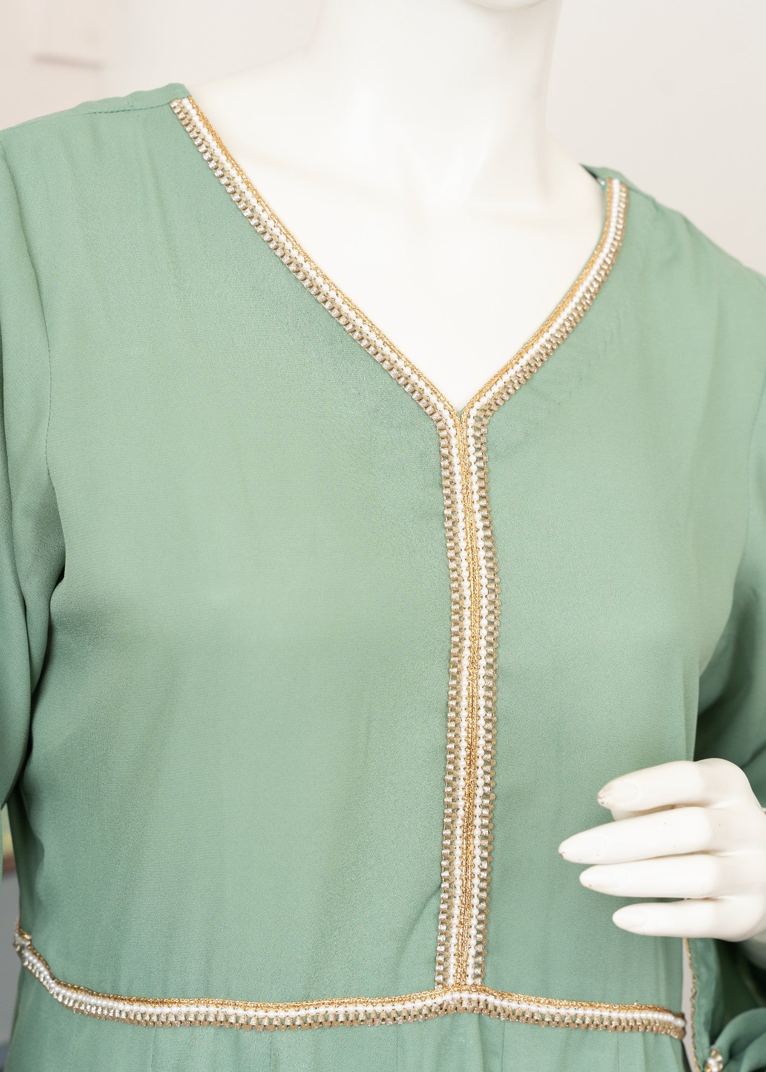 georgette Maxi in Moss green