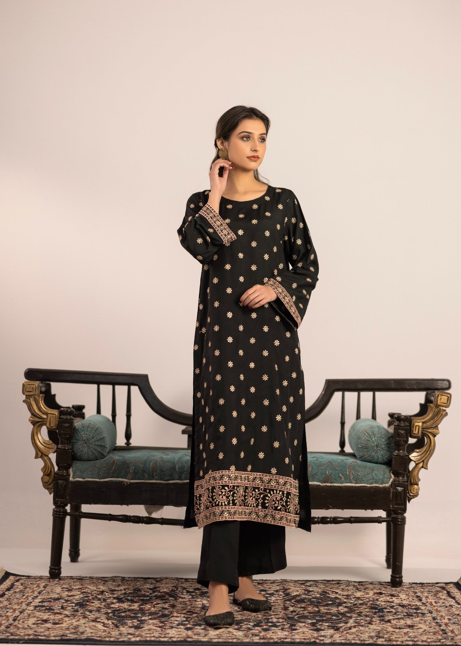 chambray Kurta Set in Black