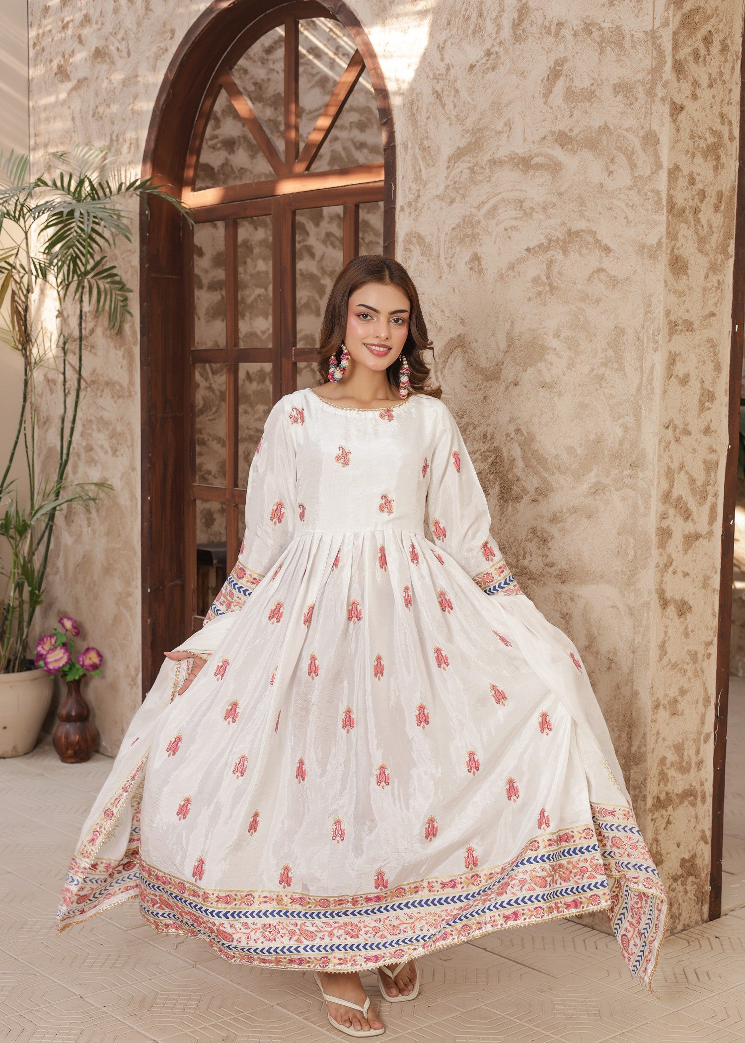 pk raw silk Pishwas in White