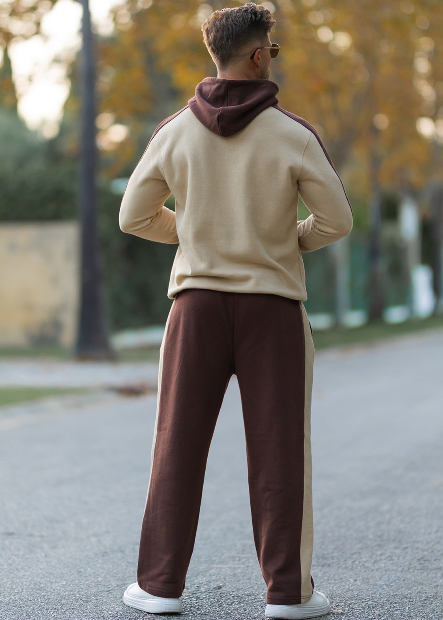 fleece Tracksuit in Beige, chocolate brown