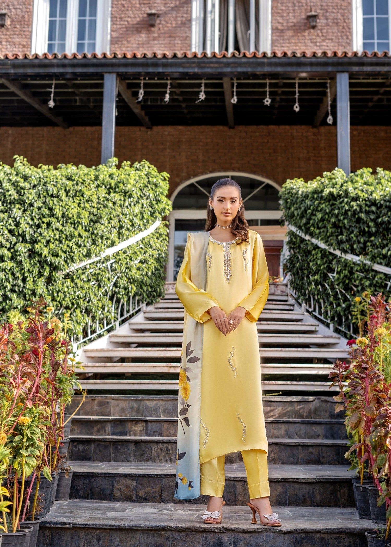 charmuse/shamooz Kurta Set in Yellow