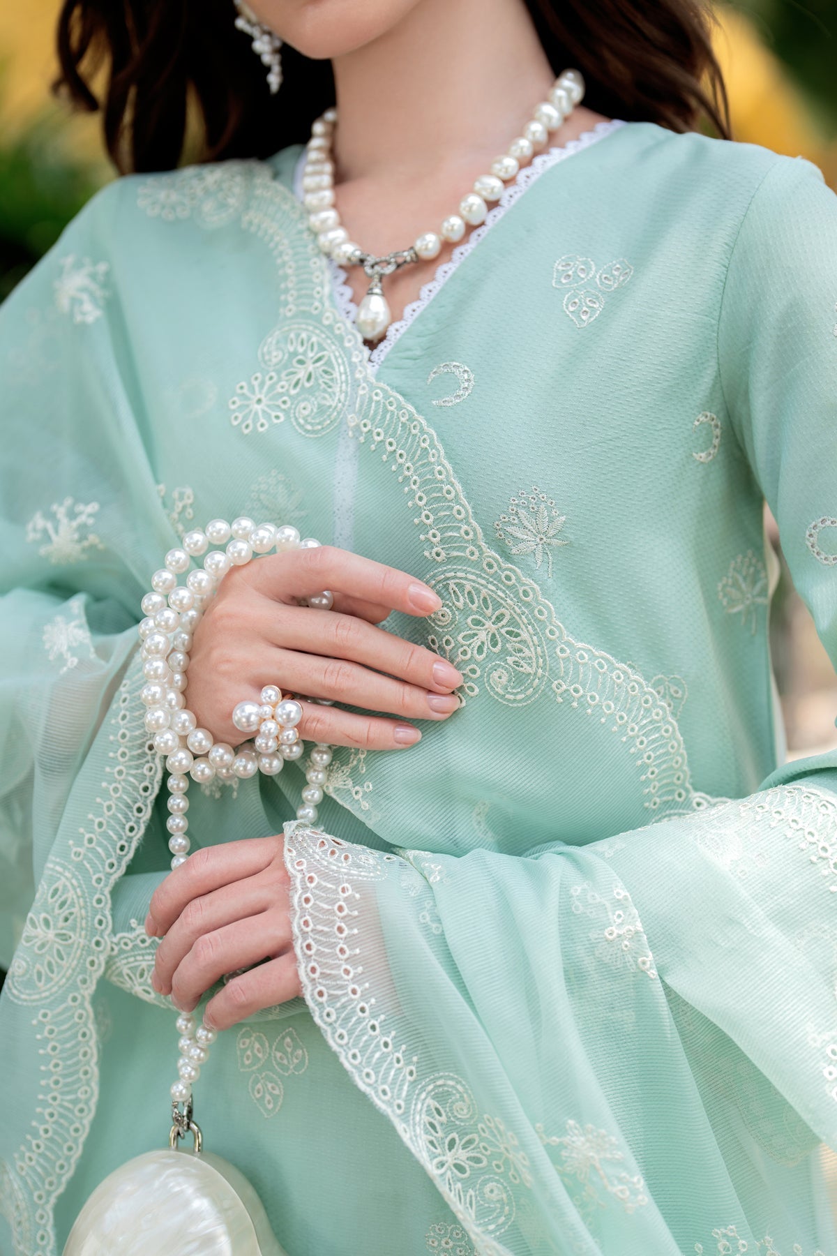 Layana Spring Lawn – DAYE