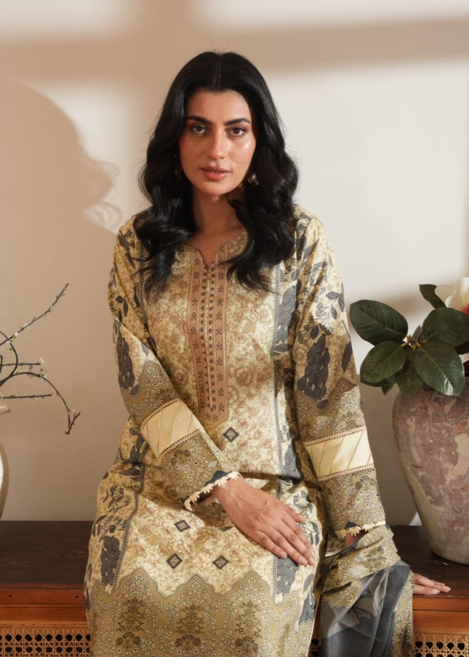 dhanak Kurta Set in Cream