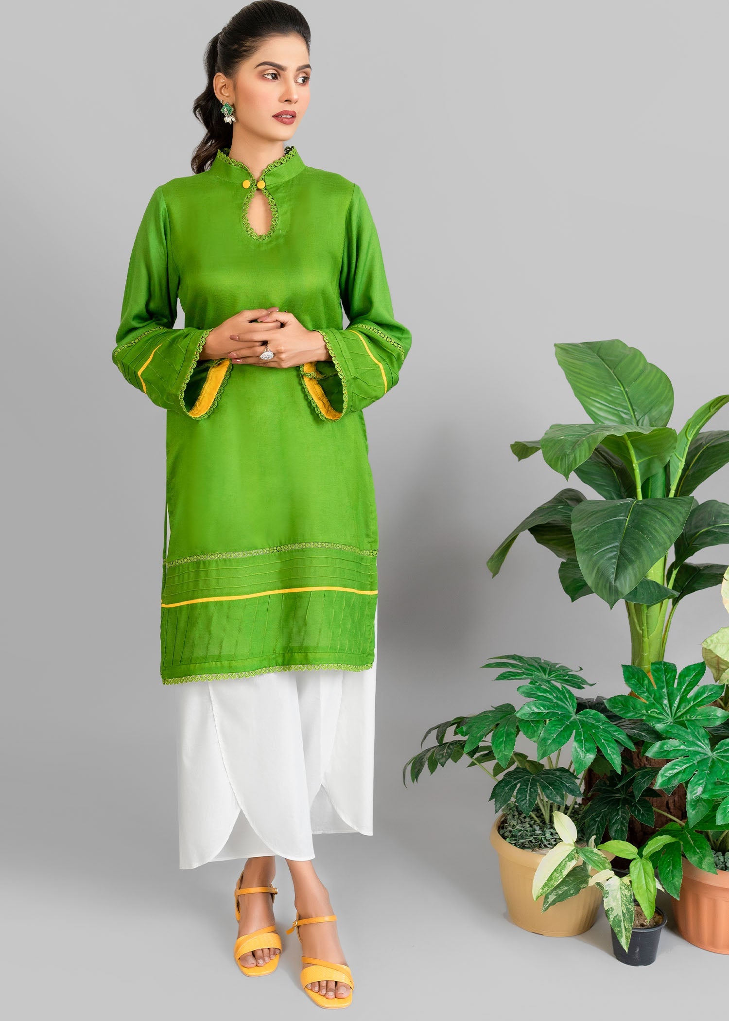 linen Kurta Set in Green