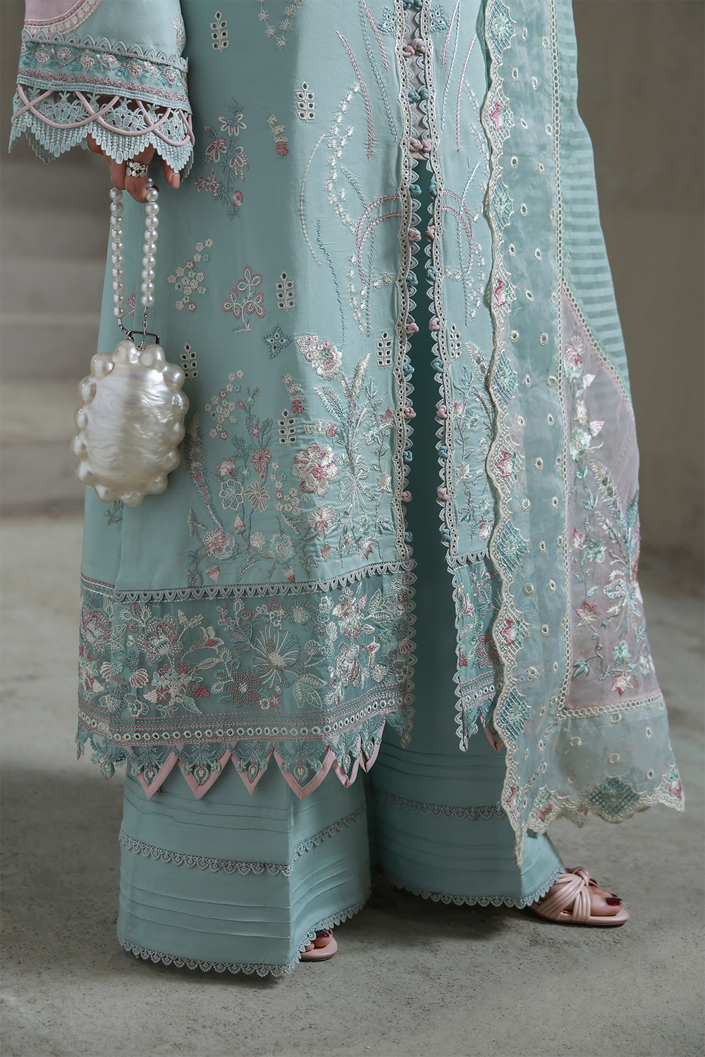 Saagar Festive Luxury Lawn – AABAN (AL-10)