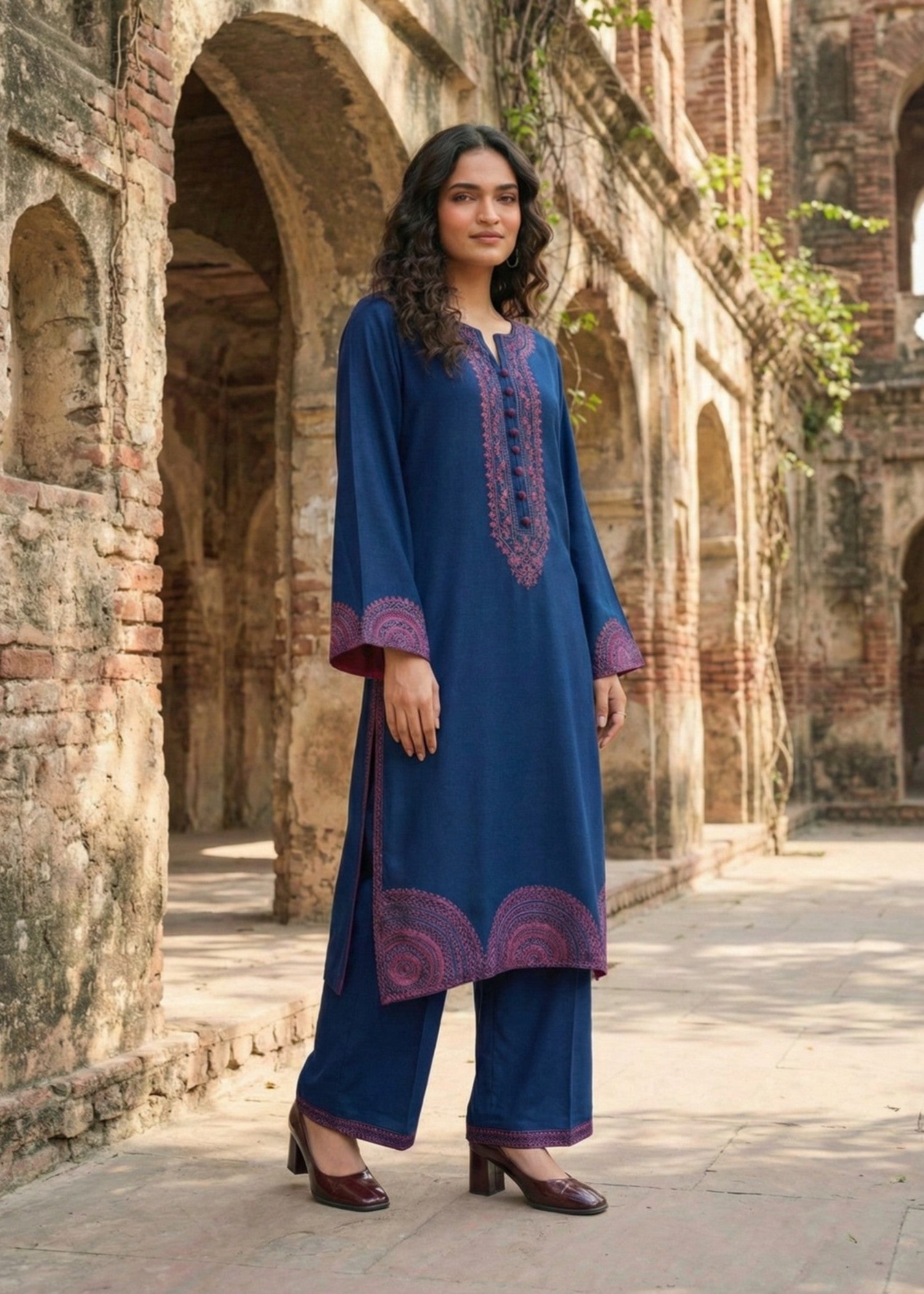 fine khaddar Kurta Set in Navy blue