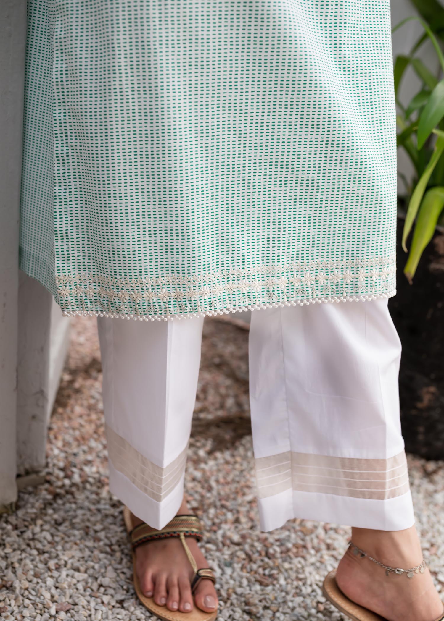 cotton Trousers in Pearl white