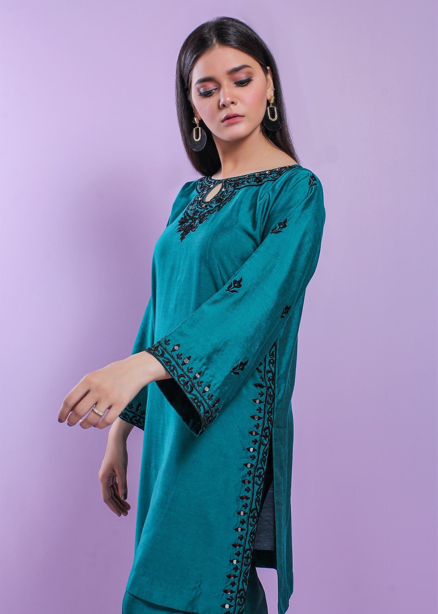 khaddi silk Kurta Set in Teal