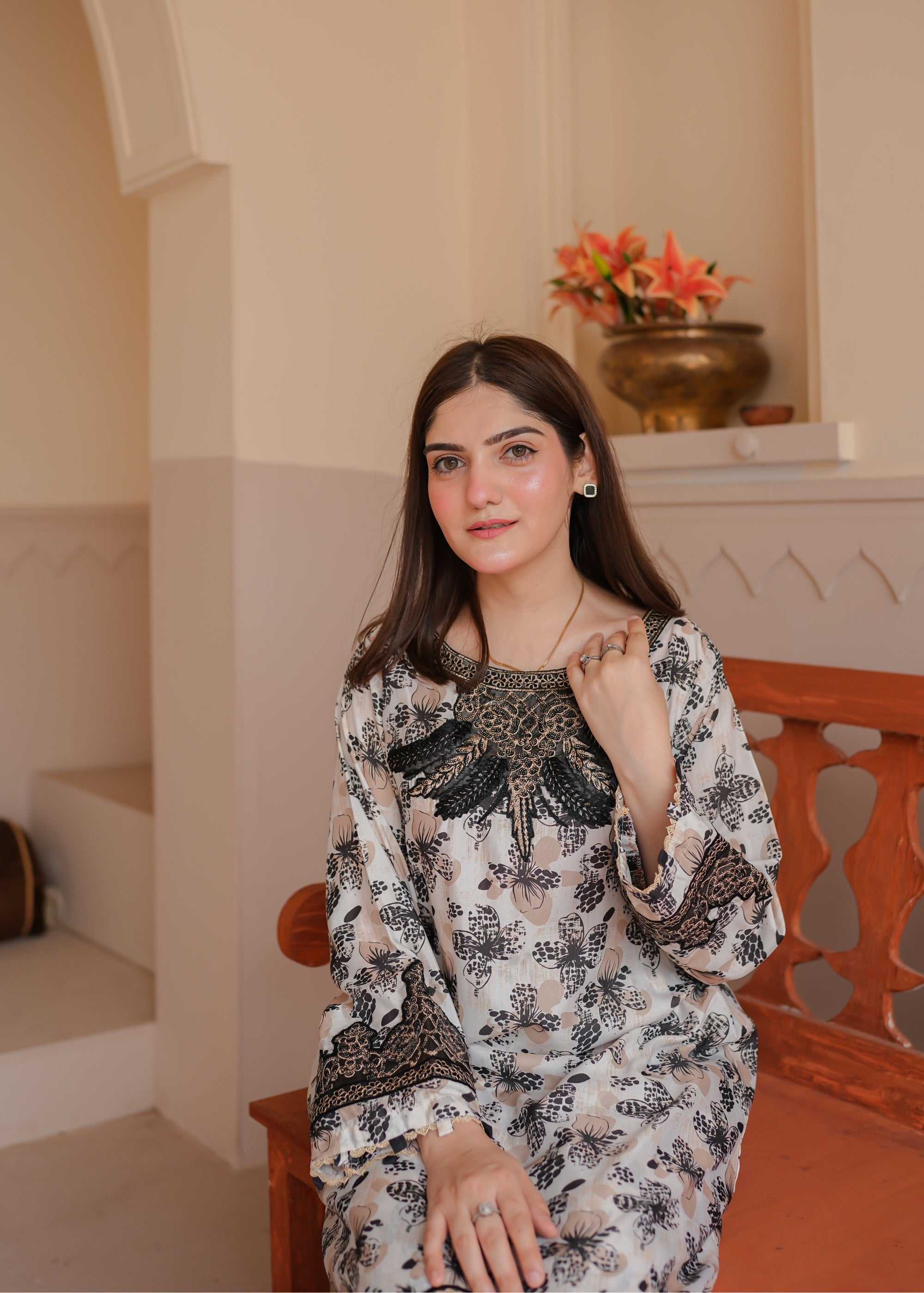 poly lawn Kaftan in Champagne