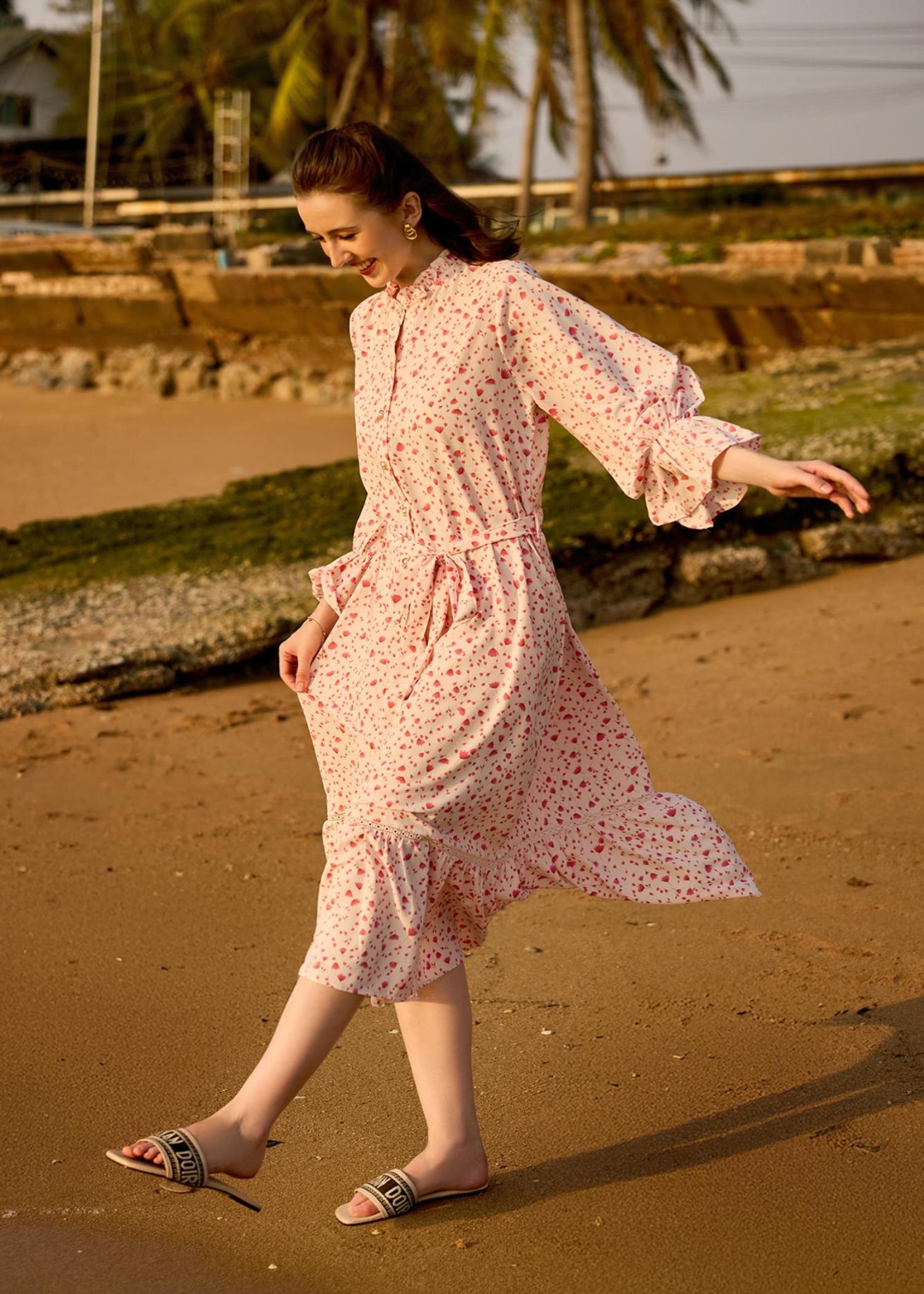 crepe Dress in Blush pink