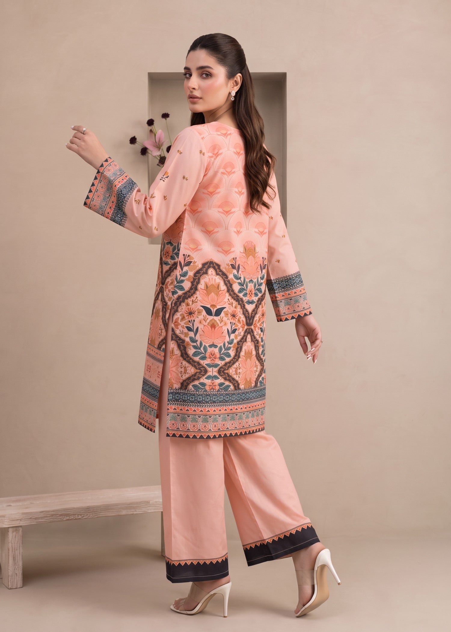 polyester crepe Kurta Set in Peach pink