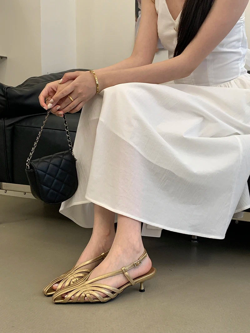 SELLY HEELS