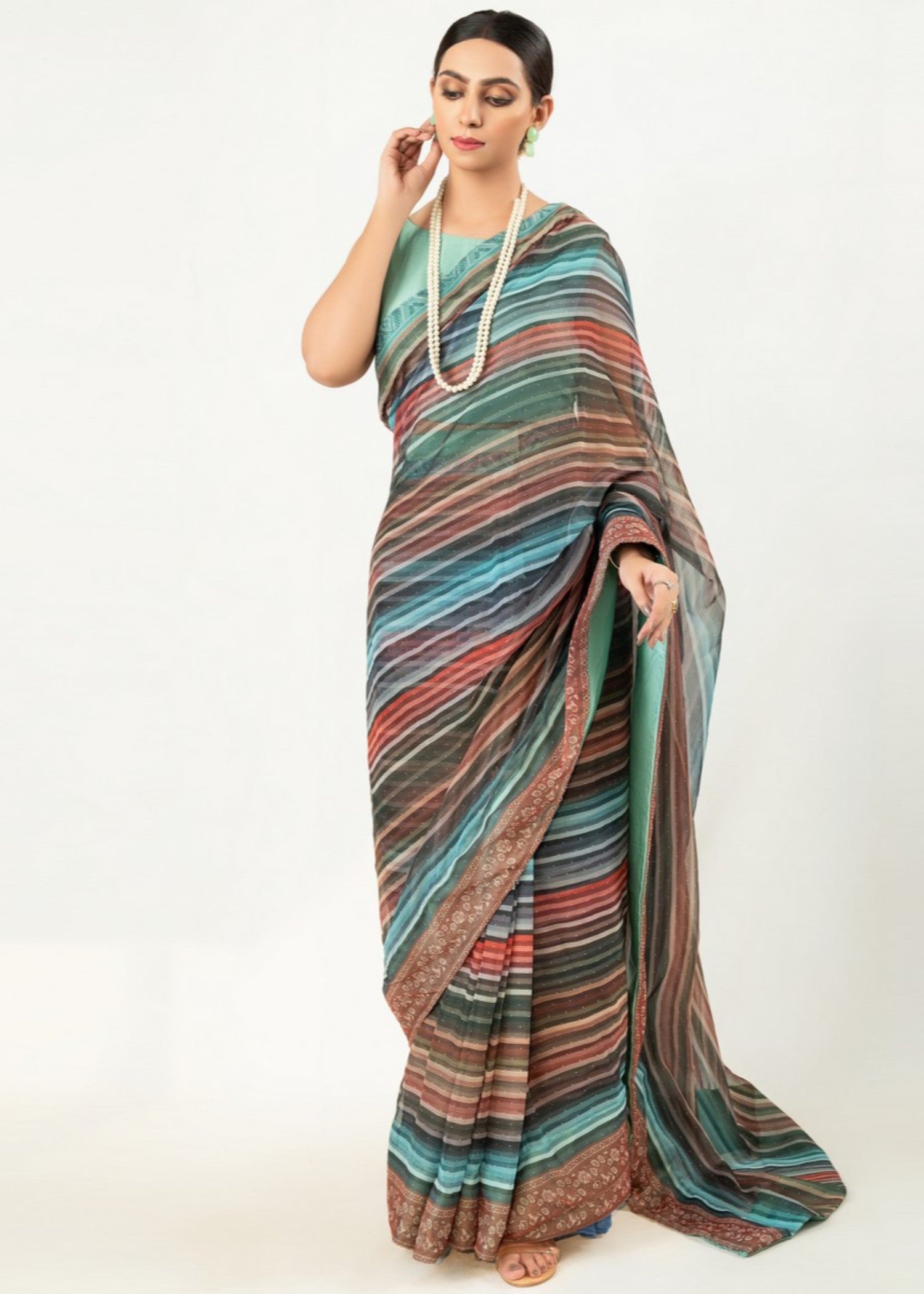 raw silk Saree in Multi
