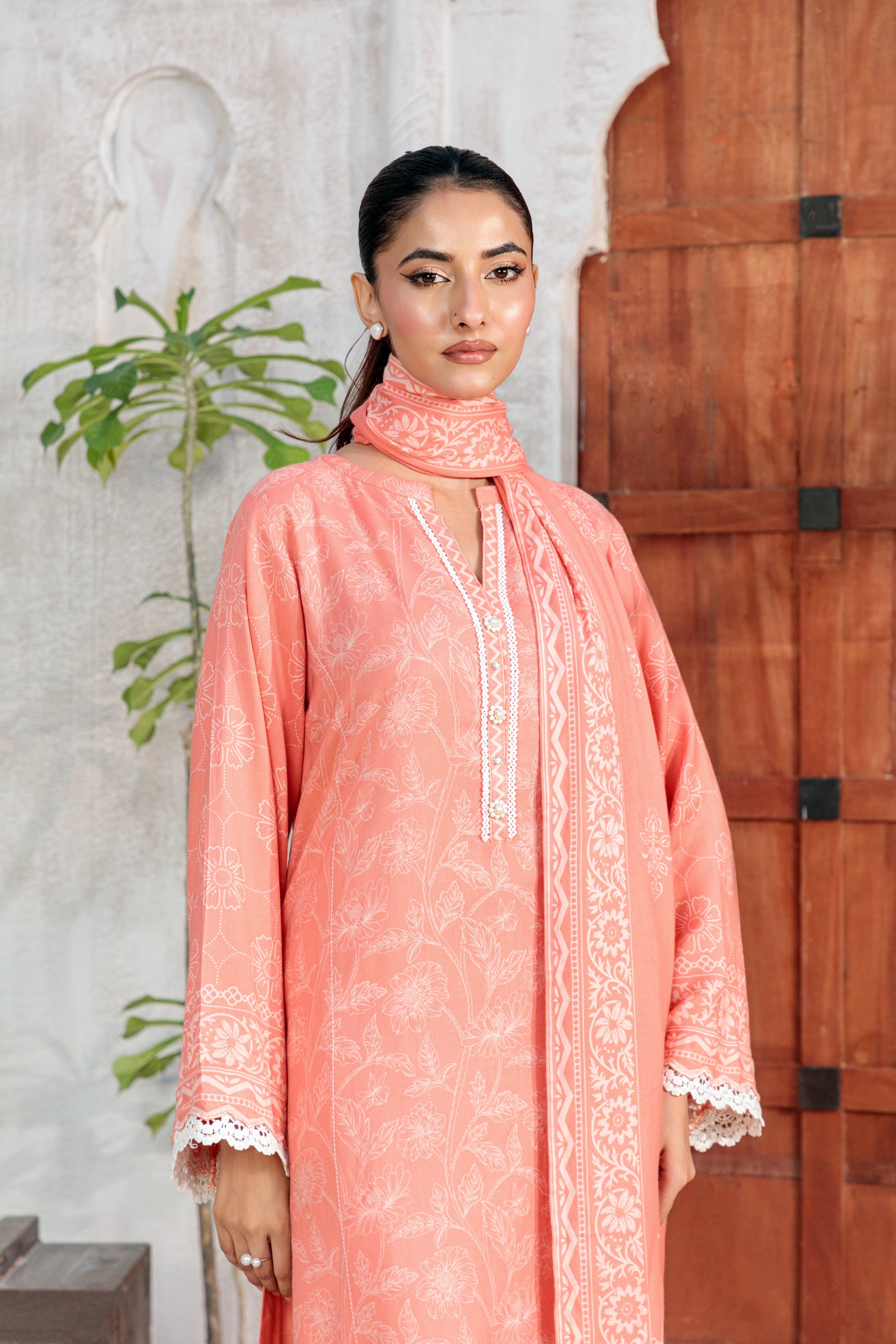 pashmina Unstitched in Peach pink