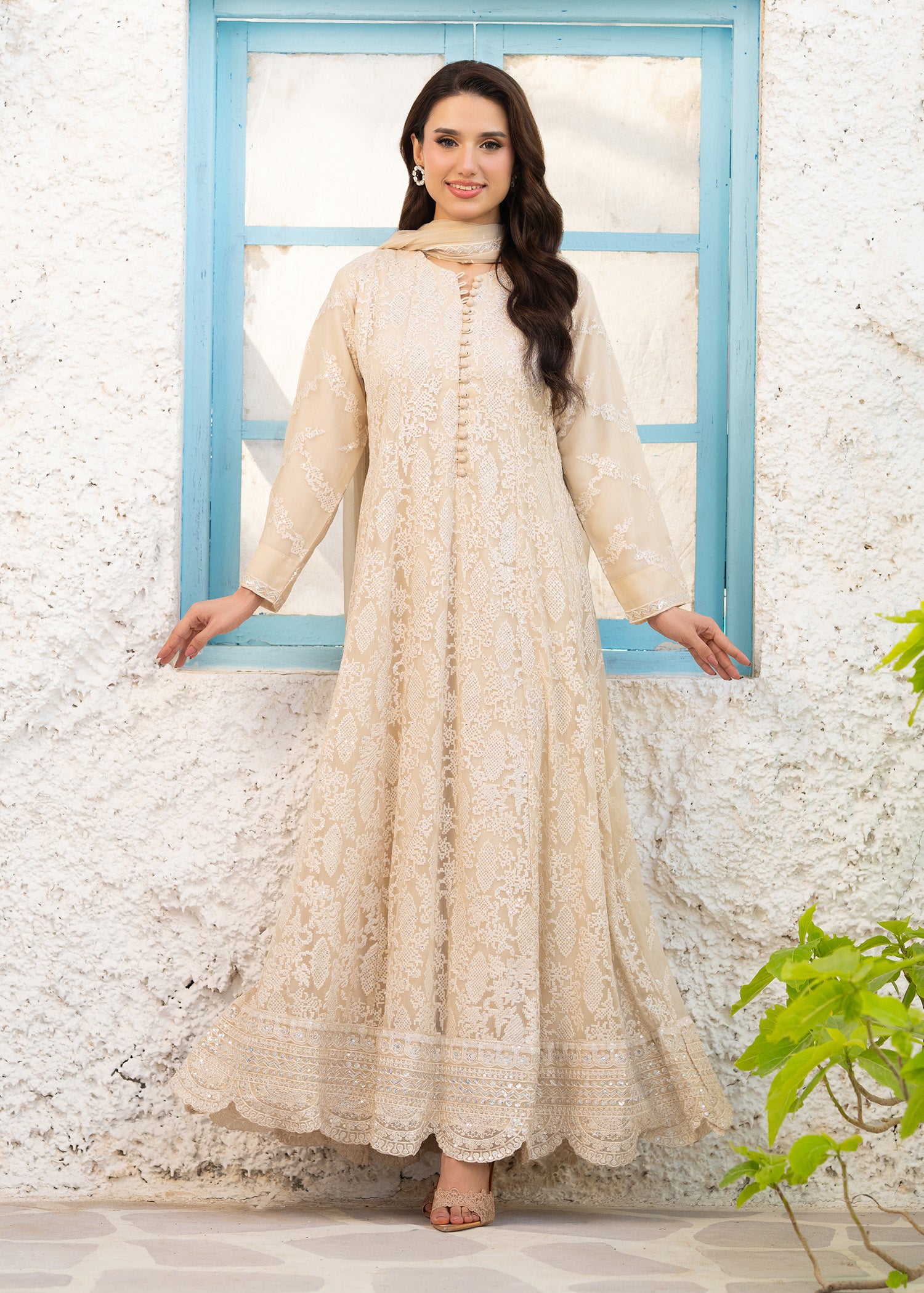 chiffon Pishwas in Cream