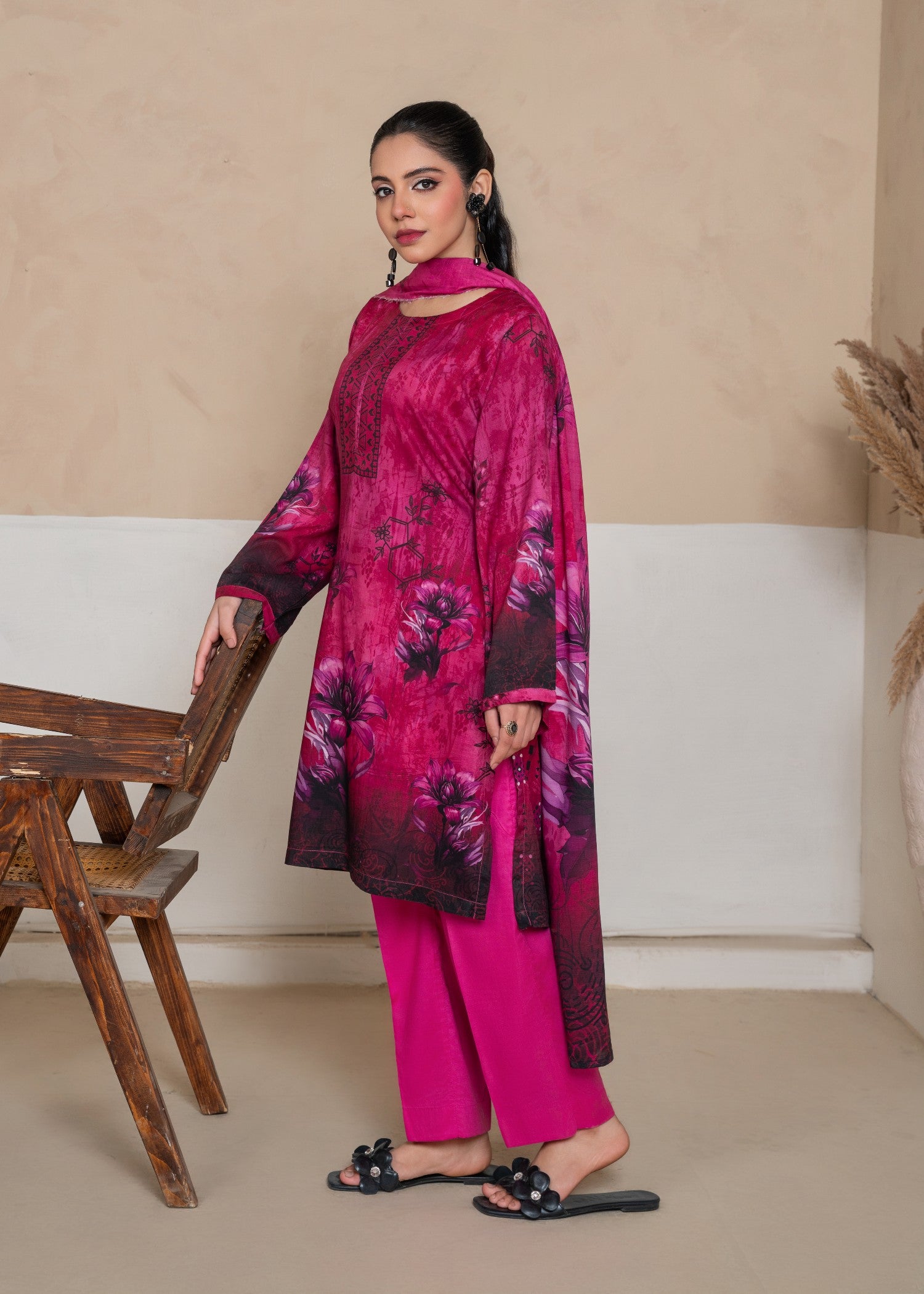 slub linen Unstitched in Violet red