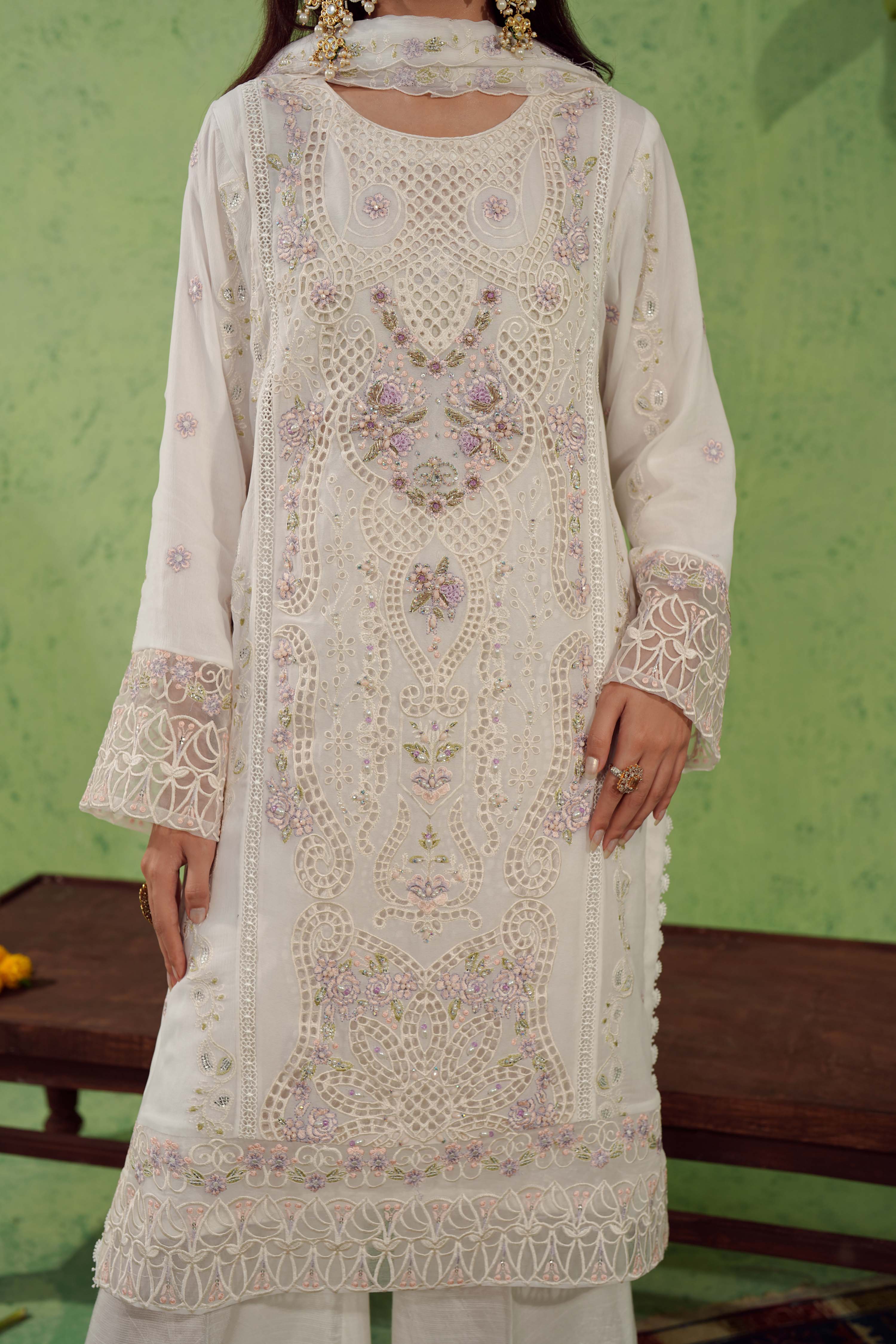 Bayaan RTW Formal Pret – Zehnaseeb