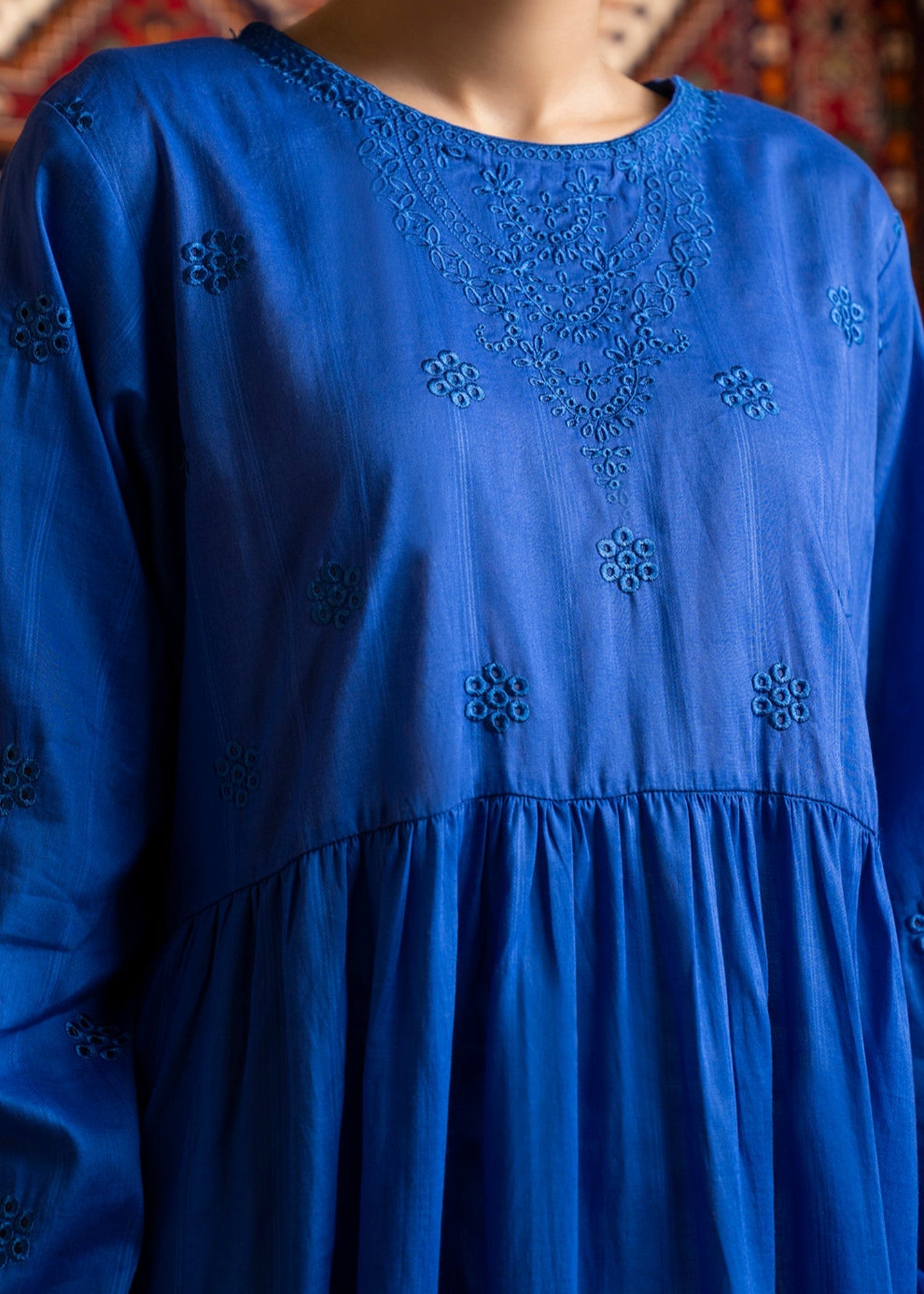 textured lawn Maxi in Blue