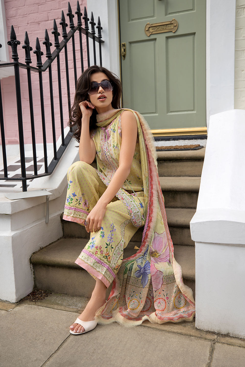 Lawn Prints – Design 2B