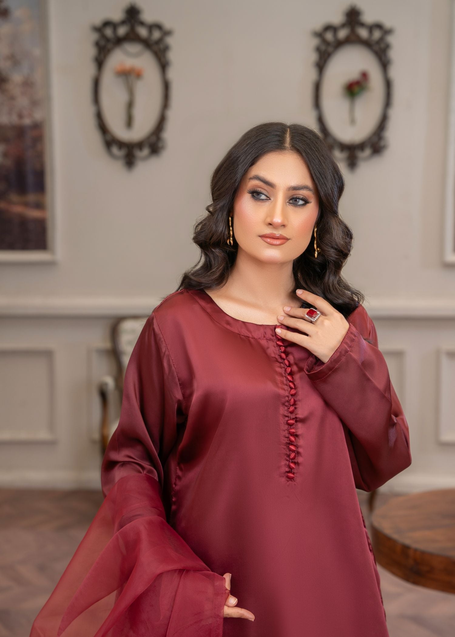 charmuse/shamooz Kurta Set in Maroon