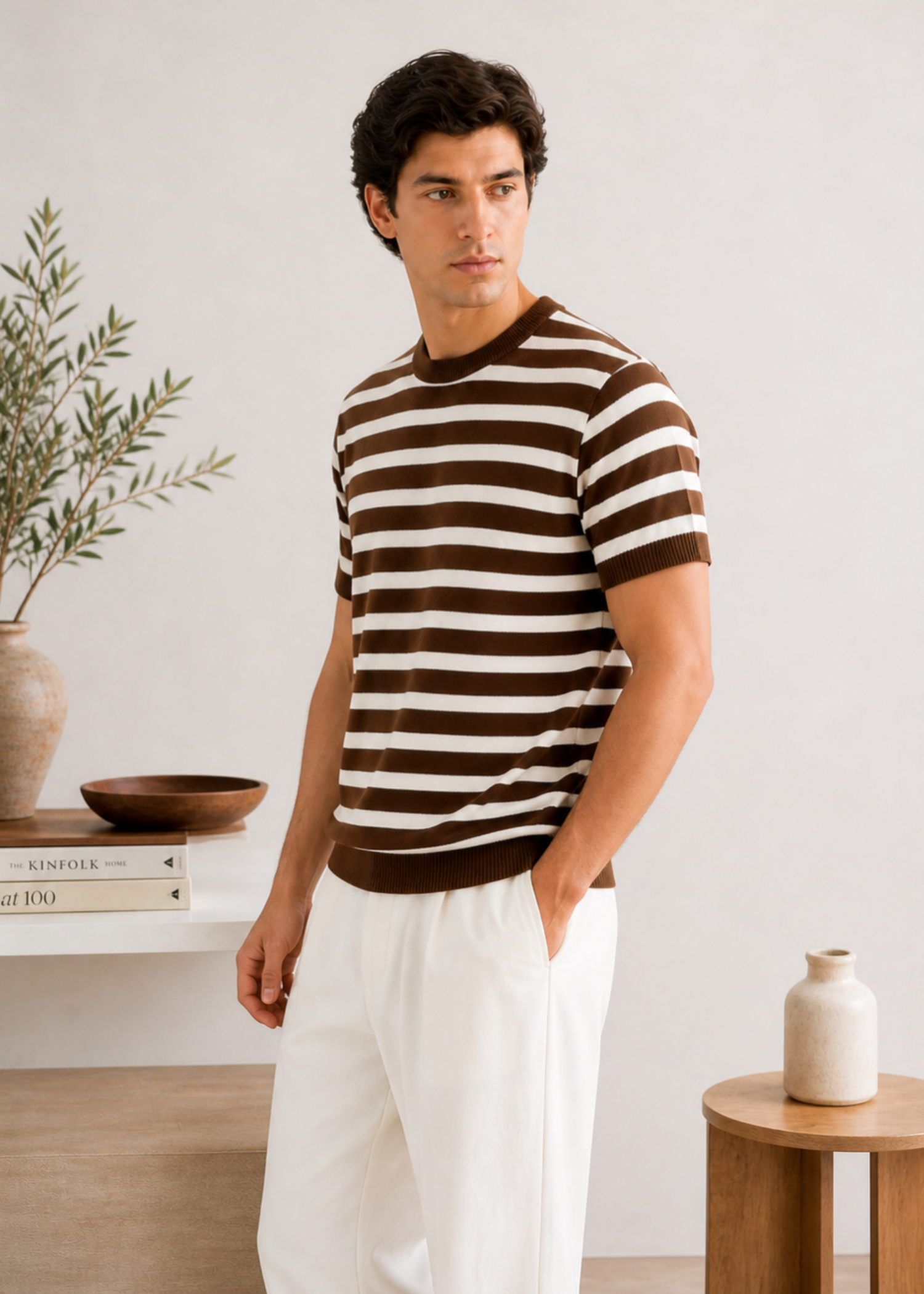 cotton T Shirt in White, mocha brown